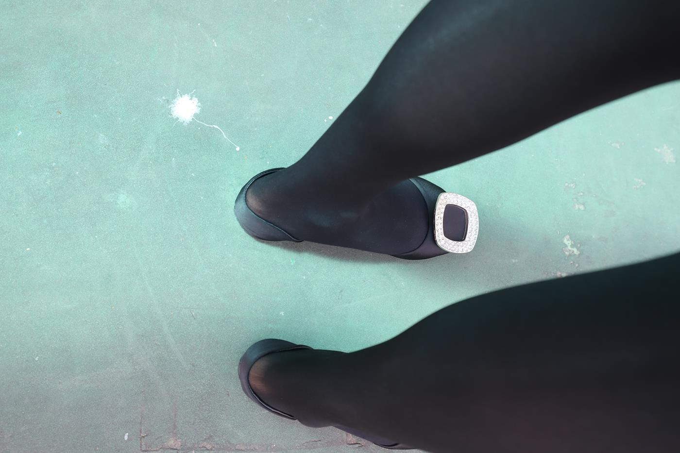 图片[64]-大西瓜爱牙膏-2019 9月活动 模特2（二） 黑丝碎花裙 (4) [85P] – 速更版-美库