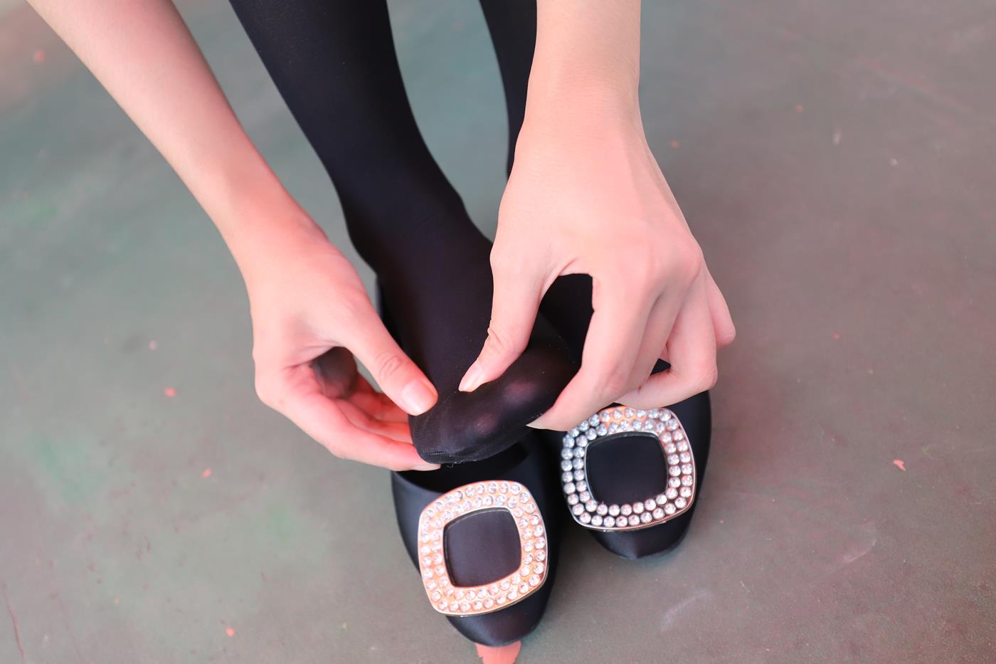 图片[40]-大西瓜爱牙膏-2019 9月活动 模特2（二） 黑丝碎花裙 (6) [60P] – 速更版-美库