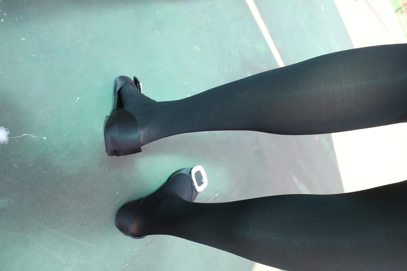 图片[69]-大西瓜爱牙膏-2019 9月活动 模特2（二） 黑丝碎花裙 (4) [85P] – 速更版-美库