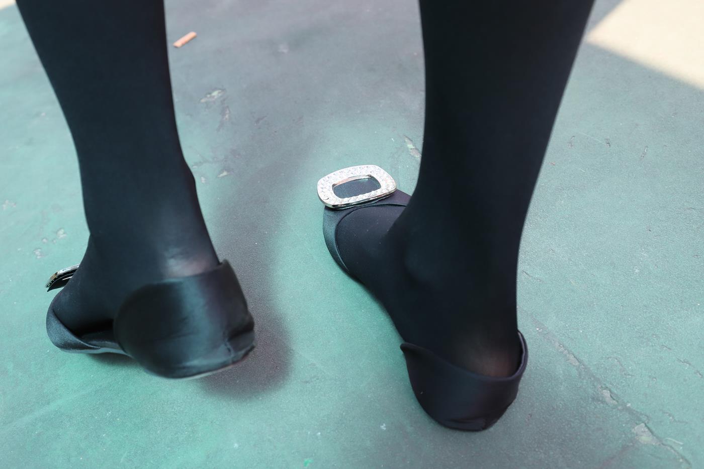 图片[73]-大西瓜爱牙膏-2019 9月活动 模特2（二） 黑丝碎花裙 (4) [85P] – 速更版-美库