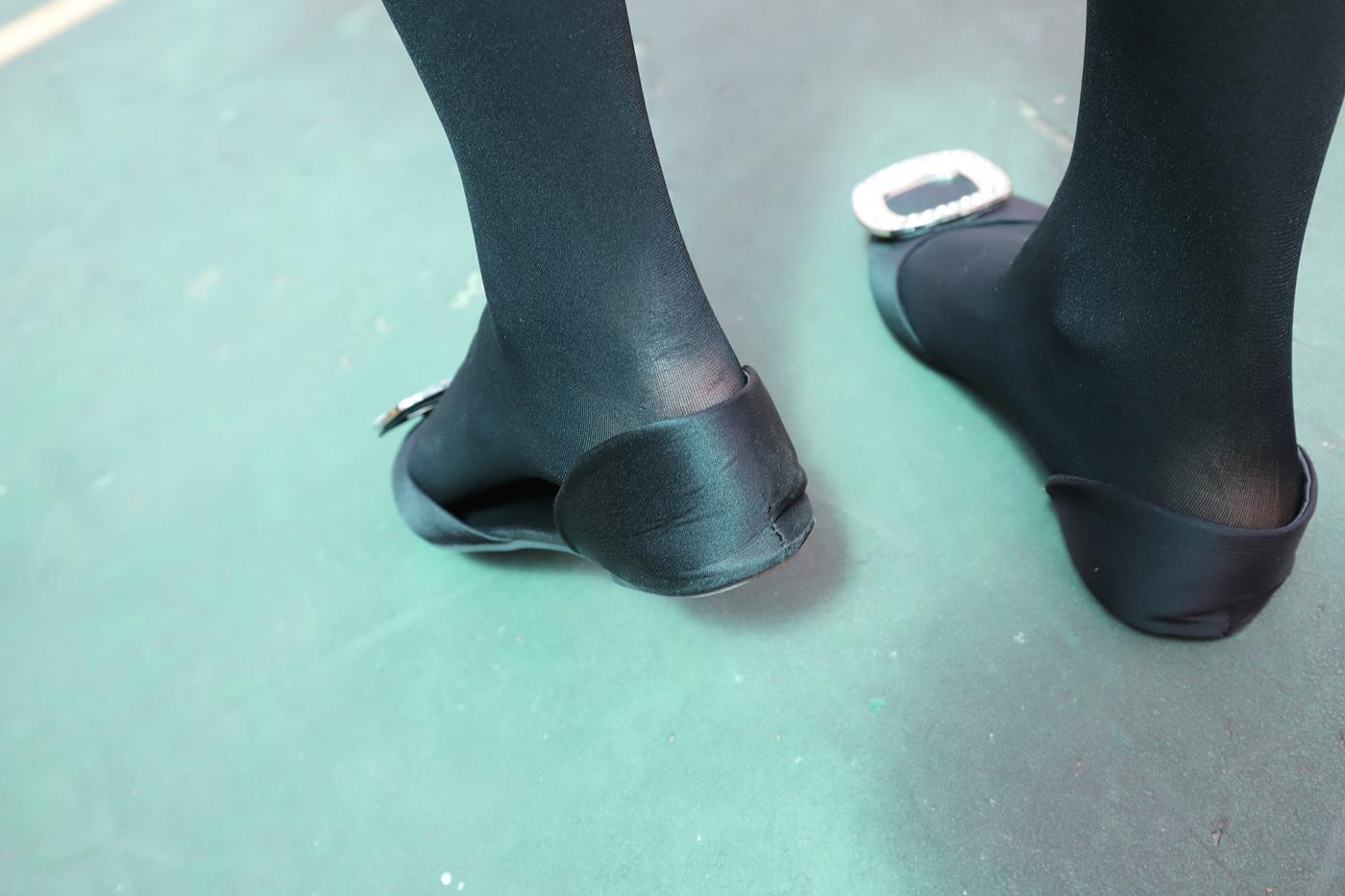 图片[74]-大西瓜爱牙膏-2019 9月活动 模特2（二） 黑丝碎花裙 (4) [85P] – 速更版-美库