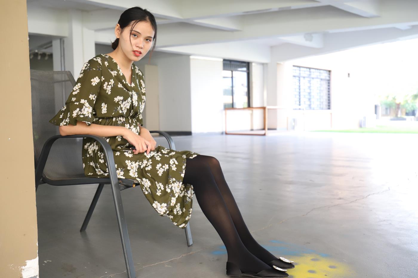 图片[55]-大西瓜爱牙膏-2019 9月活动 模特2（二） 黑丝碎花裙 (5) [85P] – 速更版-美库