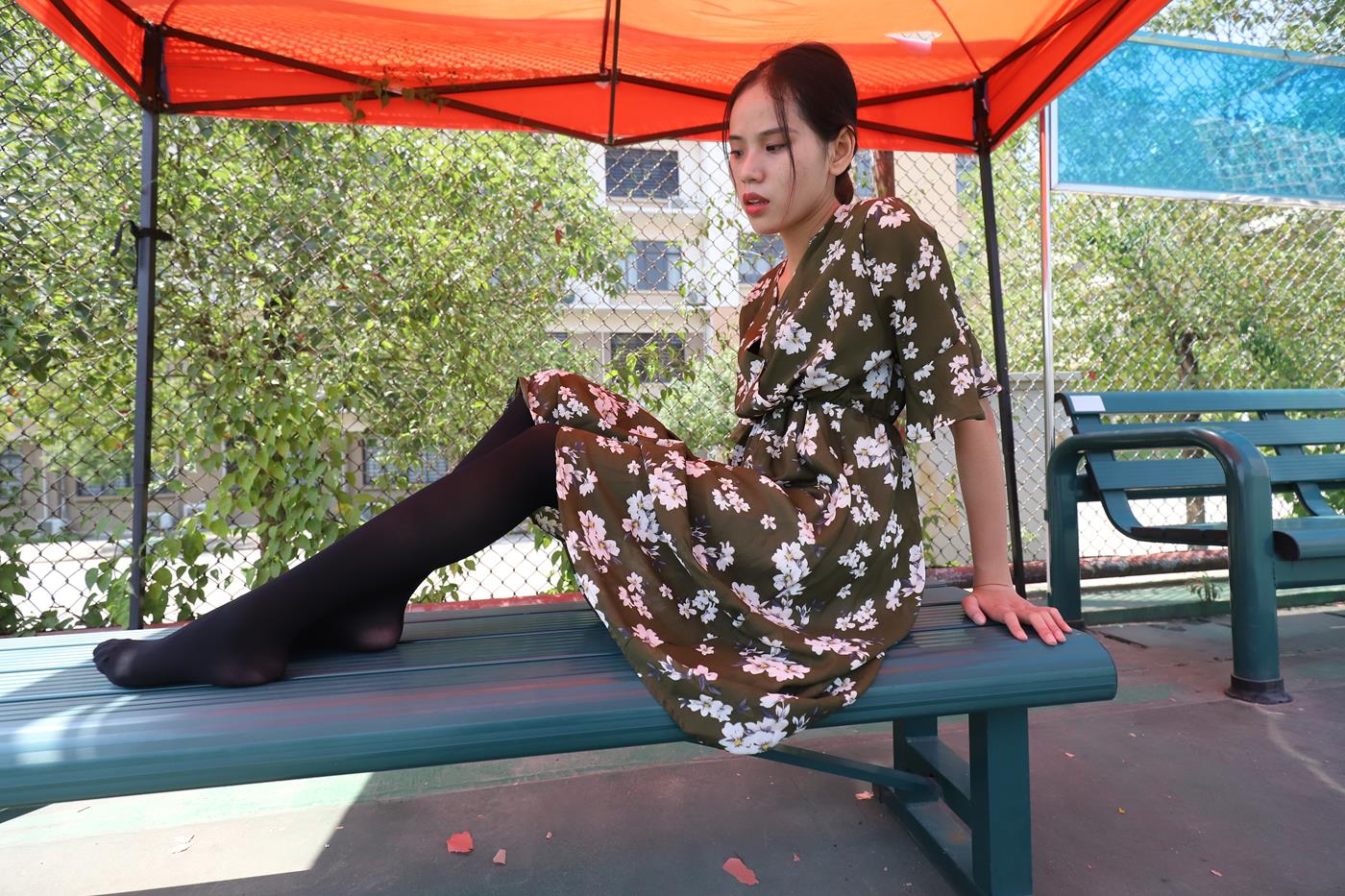 图片[51]-大西瓜爱牙膏-2019 9月活动 模特2（二） 黑丝碎花裙 (6) [60P] – 速更版-美库