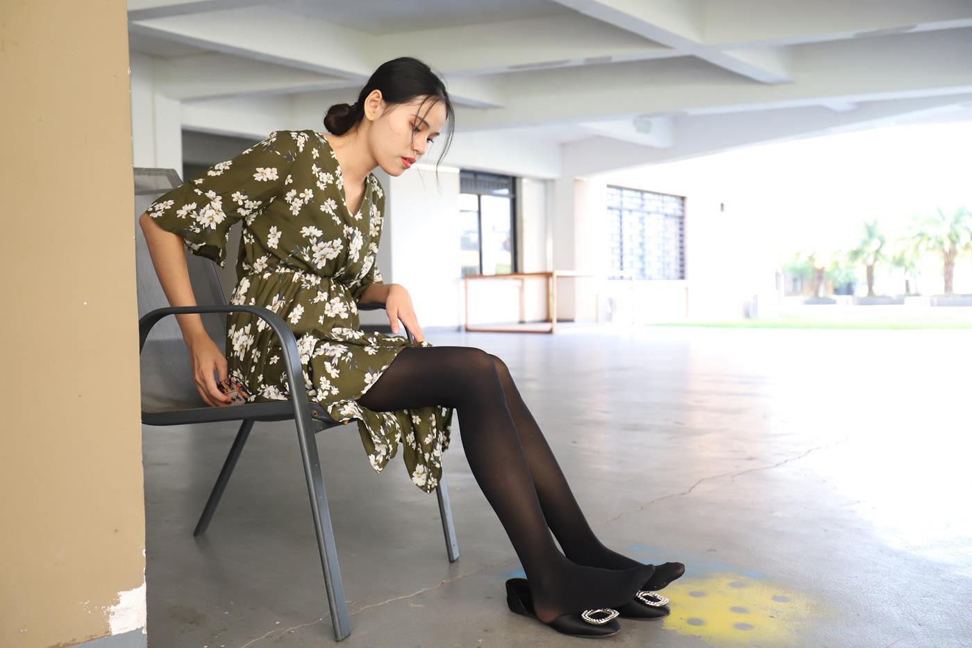 图片[59]-大西瓜爱牙膏-2019 9月活动 模特2（二） 黑丝碎花裙 (5) [85P] – 速更版-美库