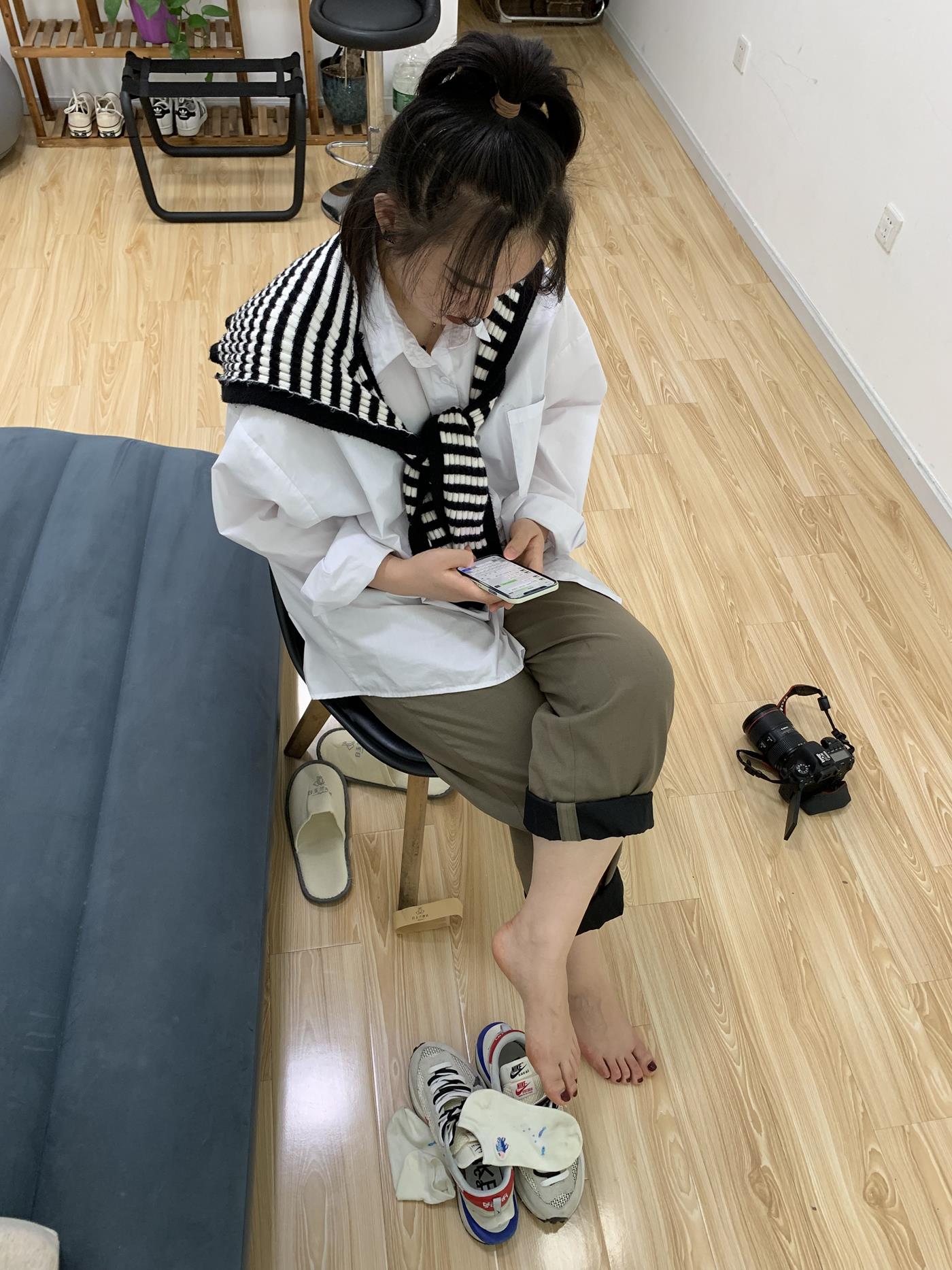 图片[14]-[誉铭传媒]袜足摄影 2022年《5月整合福利》[106P] – 速更版-美库