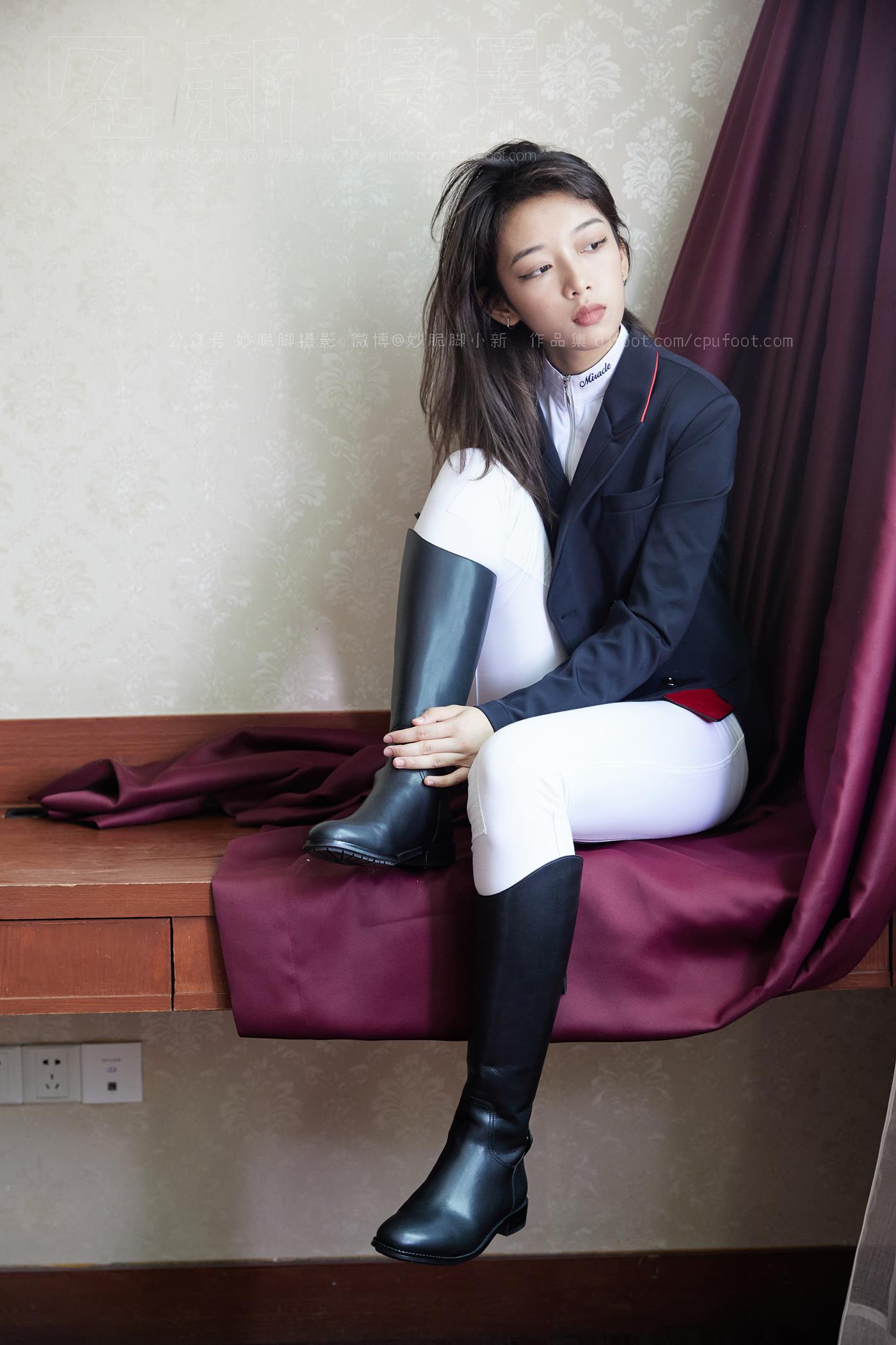 图片[26]-[见新摄影]NO.021 巅峰 英姿飒爽 帅气少女风 ｜ 又酷又美的骑[323P] – 速更版-美库