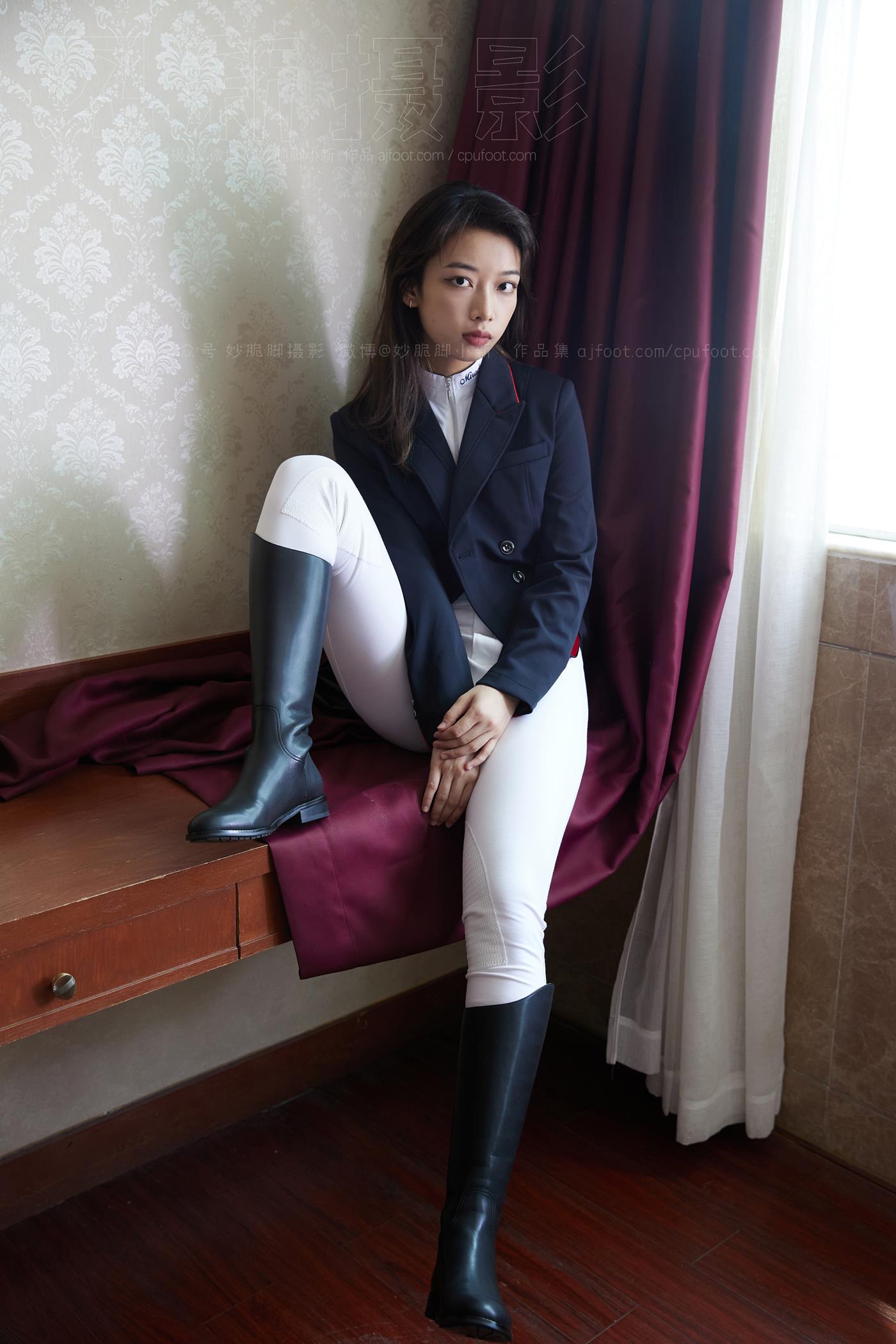 图片[27]-[见新摄影]NO.021 巅峰 英姿飒爽 帅气少女风 ｜ 又酷又美的骑[323P] – 速更版-美库