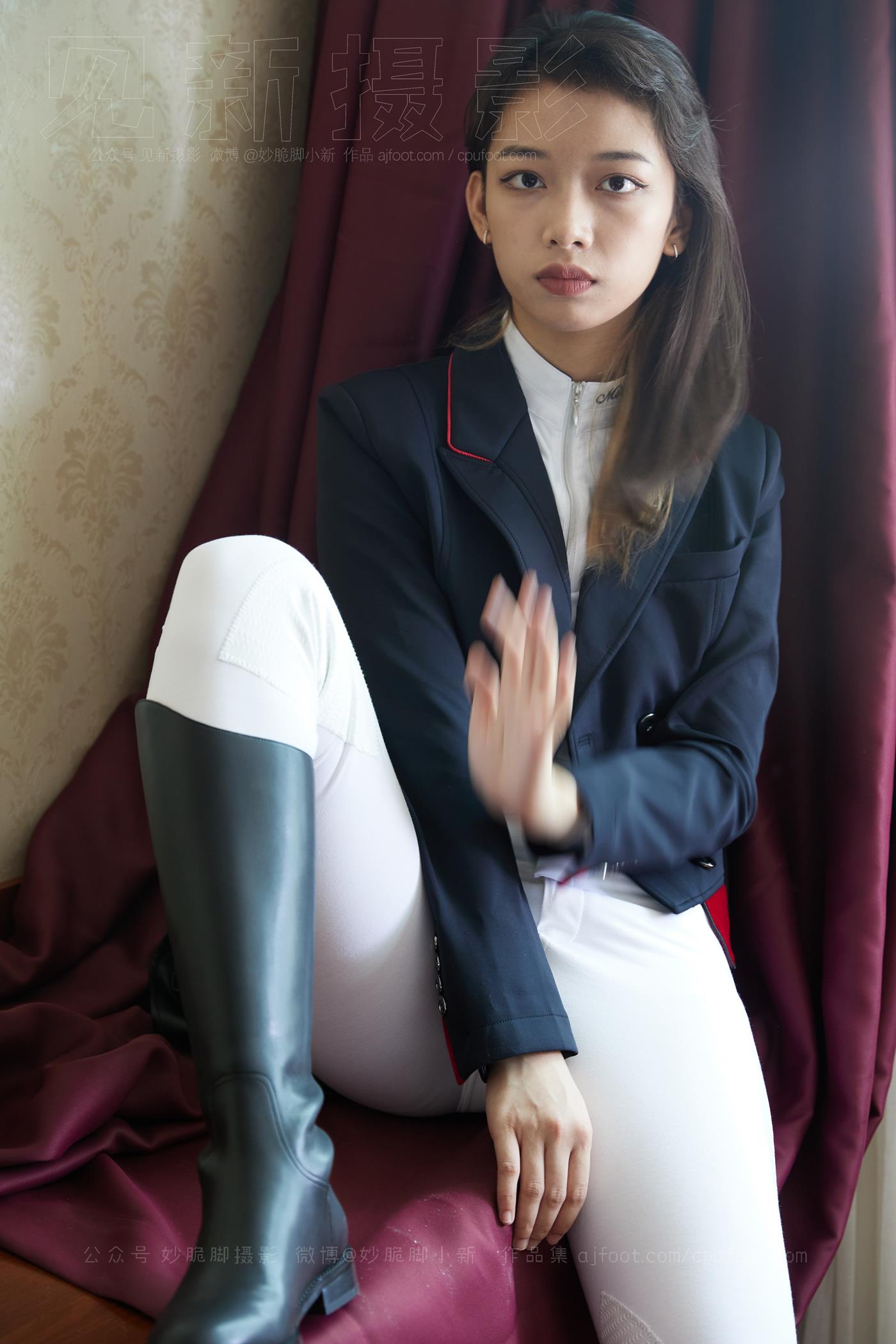 图片[29]-[见新摄影]NO.021 巅峰 英姿飒爽 帅气少女风 ｜ 又酷又美的骑[323P] – 速更版-美库