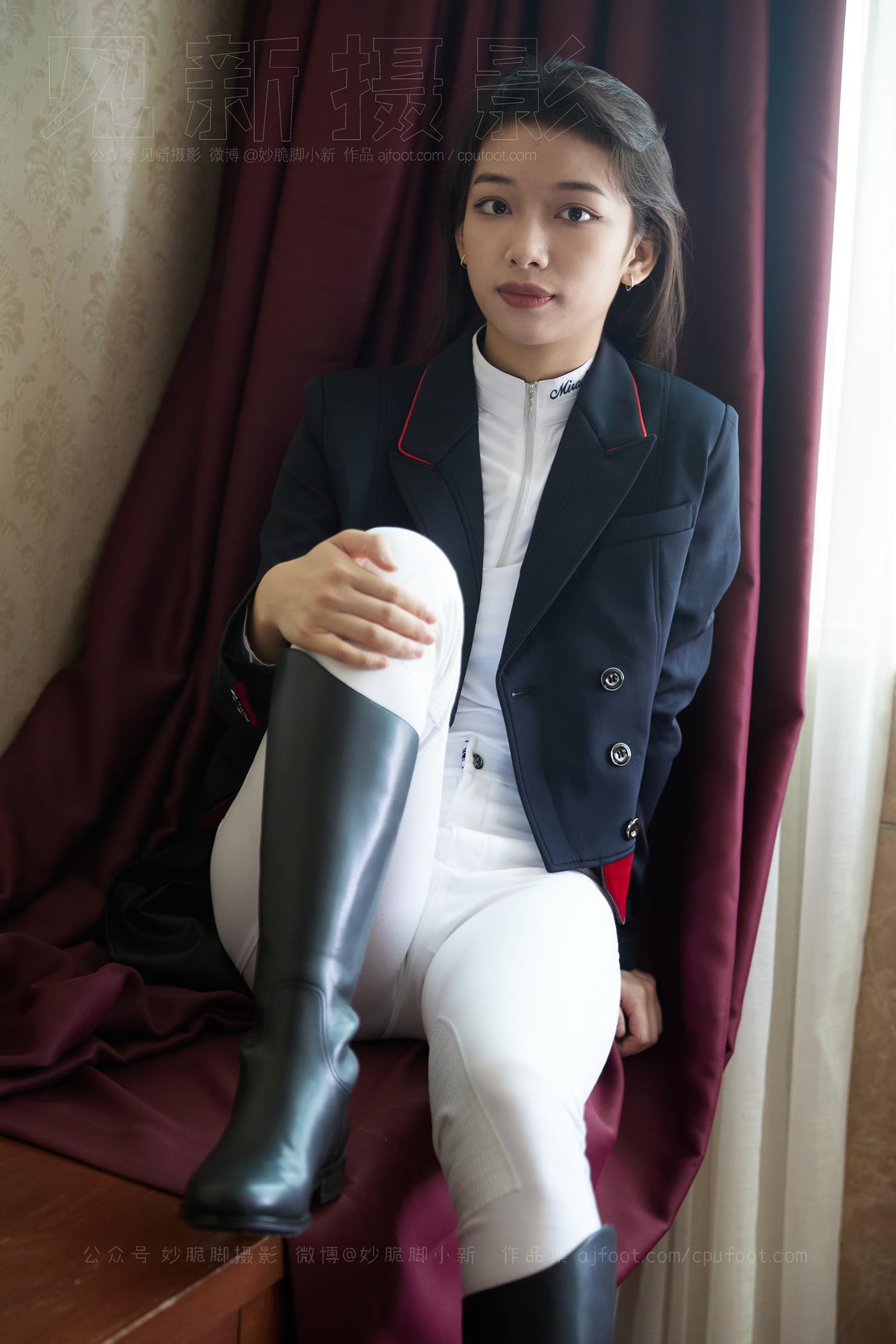 图片[30]-[见新摄影]NO.021 巅峰 英姿飒爽 帅气少女风 ｜ 又酷又美的骑[323P] – 速更版-美库