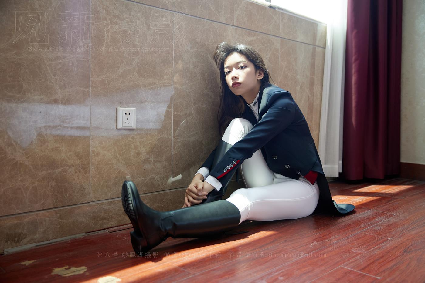 图片[35]-[见新摄影]NO.021 巅峰 英姿飒爽 帅气少女风 ｜ 又酷又美的骑[323P] – 速更版-美库