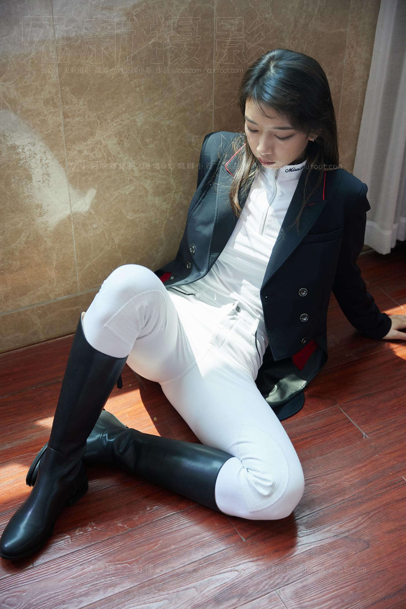 图片[42]-[见新摄影]NO.021 巅峰 英姿飒爽 帅气少女风 ｜ 又酷又美的骑[323P] – 速更版-美库