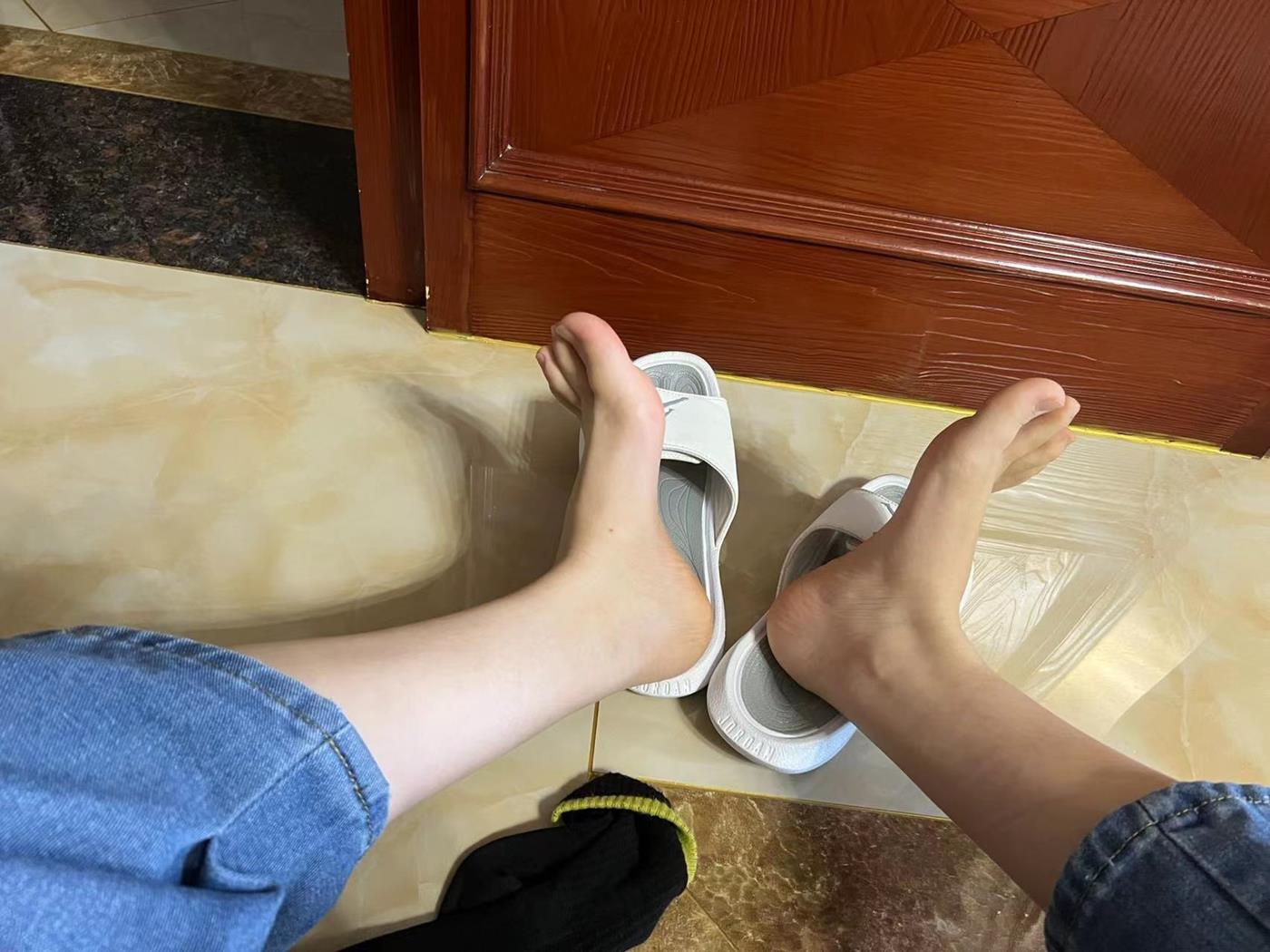 图片[77]-[誉铭传媒]袜足摄影 2022年《5月整合福利》[106P] – 速更版-美库