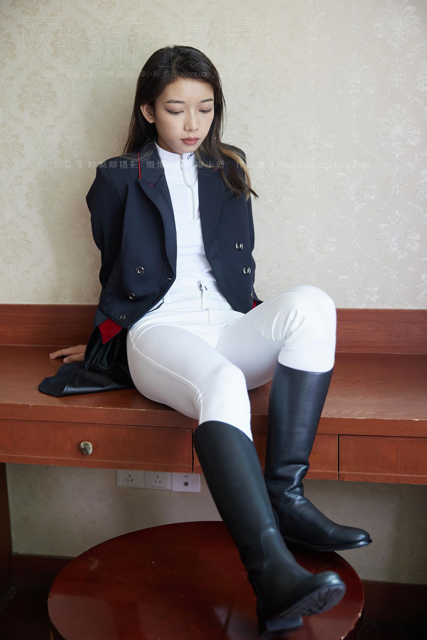 图片[50]-[见新摄影]NO.021 巅峰 英姿飒爽 帅气少女风 ｜ 又酷又美的骑[323P] – 速更版-美库