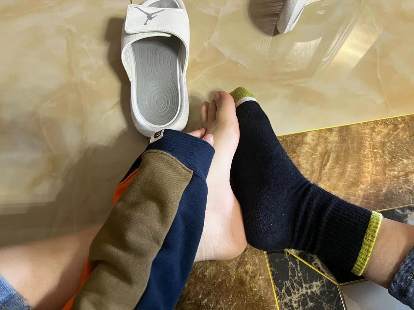 图片[81]-[誉铭传媒]袜足摄影 2022年《5月整合福利》[106P] – 速更版-美库