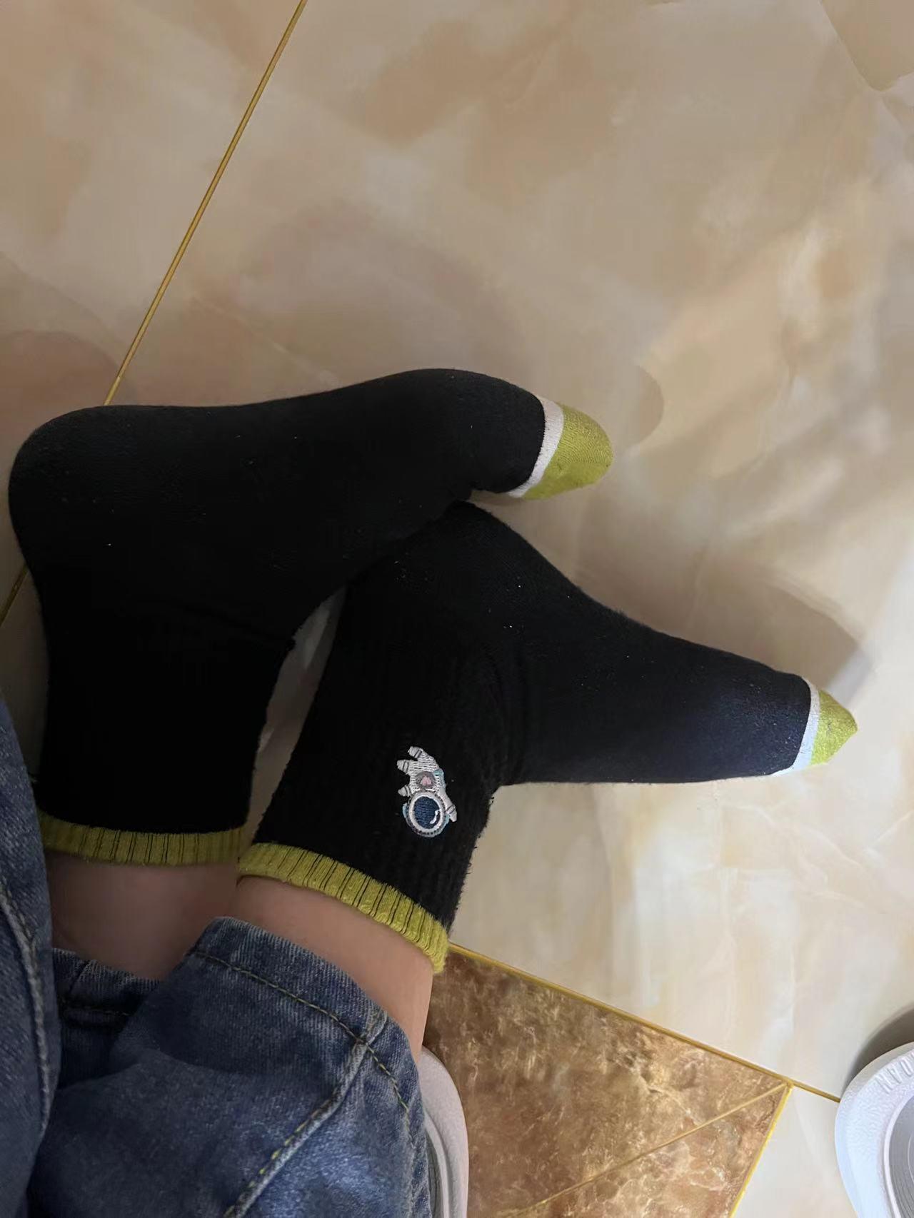 图片[84]-[誉铭传媒]袜足摄影 2022年《5月整合福利》[106P] – 速更版-美库