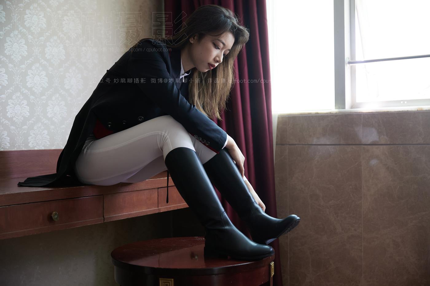 图片[57]-[见新摄影]NO.021 巅峰 英姿飒爽 帅气少女风 ｜ 又酷又美的骑[323P] – 速更版-美库