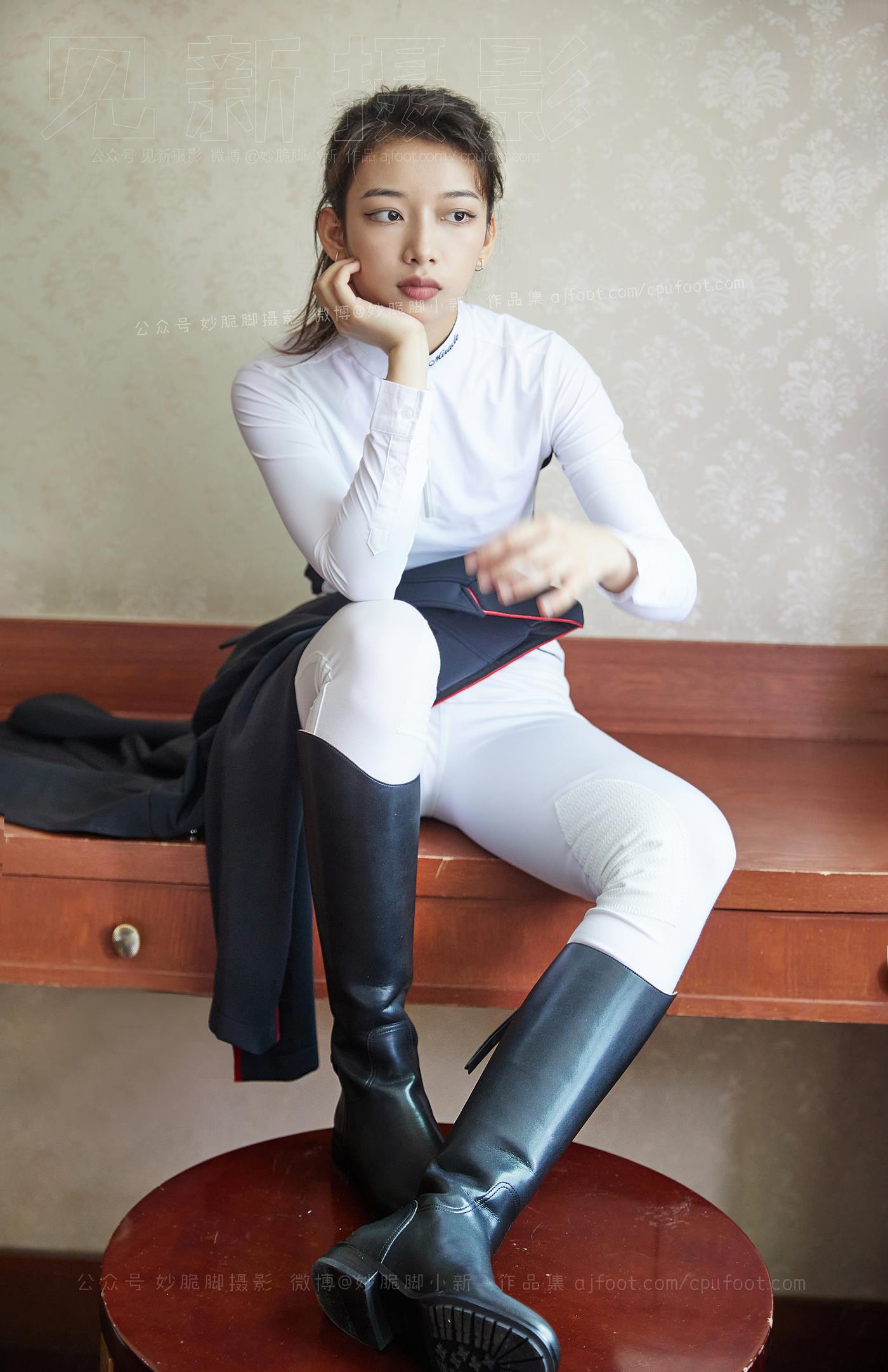 图片[80]-[见新摄影]NO.021 巅峰 英姿飒爽 帅气少女风 ｜ 又酷又美的骑[323P] – 速更版-美库