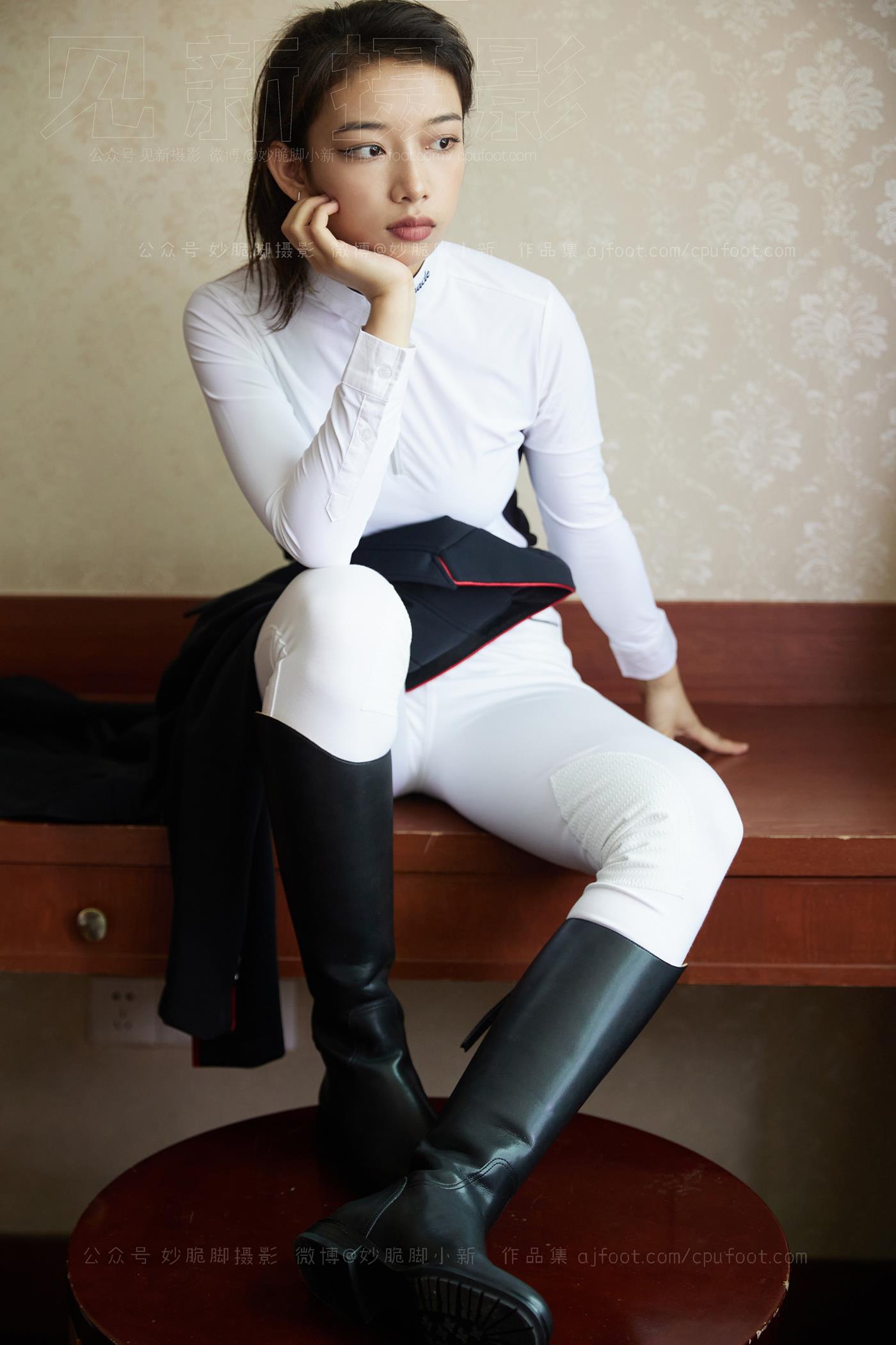 图片[81]-[见新摄影]NO.021 巅峰 英姿飒爽 帅气少女风 ｜ 又酷又美的骑[323P] – 速更版-美库