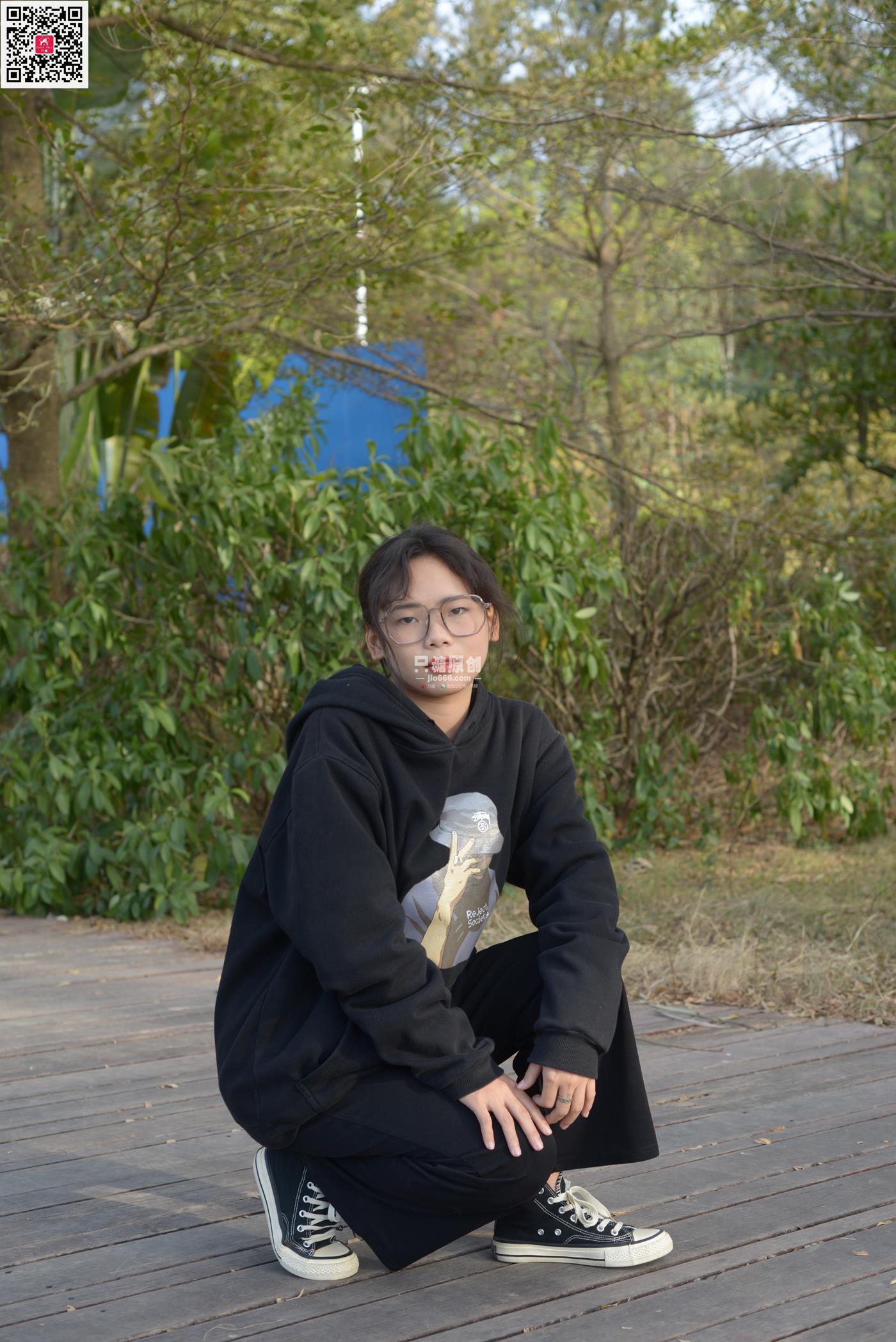 图片[14]-[只糖原创]NO.574 露露 陪落叶看了一次黄昏[150P] – 速更版-美库