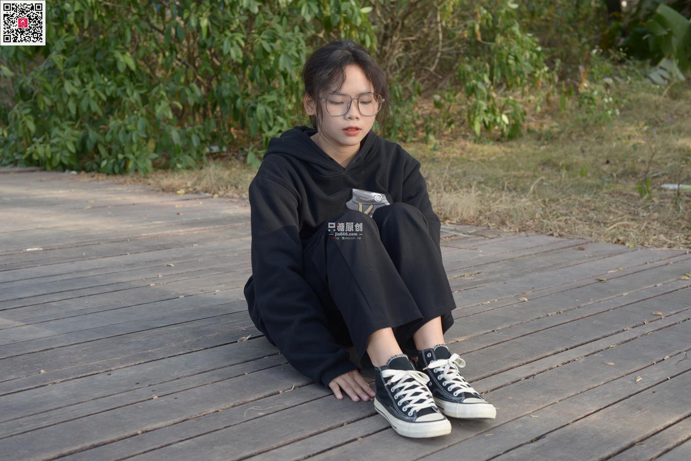 图片[20]-[只糖原创]NO.574 露露 陪落叶看了一次黄昏[150P] – 速更版-美库