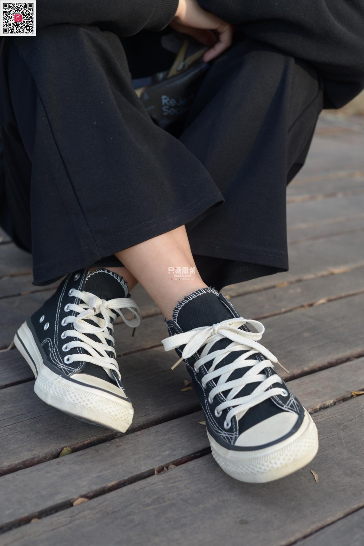 图片[22]-[只糖原创]NO.574 露露 陪落叶看了一次黄昏[150P] – 速更版-美库