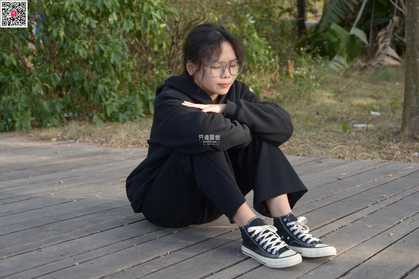 图片[27]-[只糖原创]NO.574 露露 陪落叶看了一次黄昏[150P] – 速更版-美库