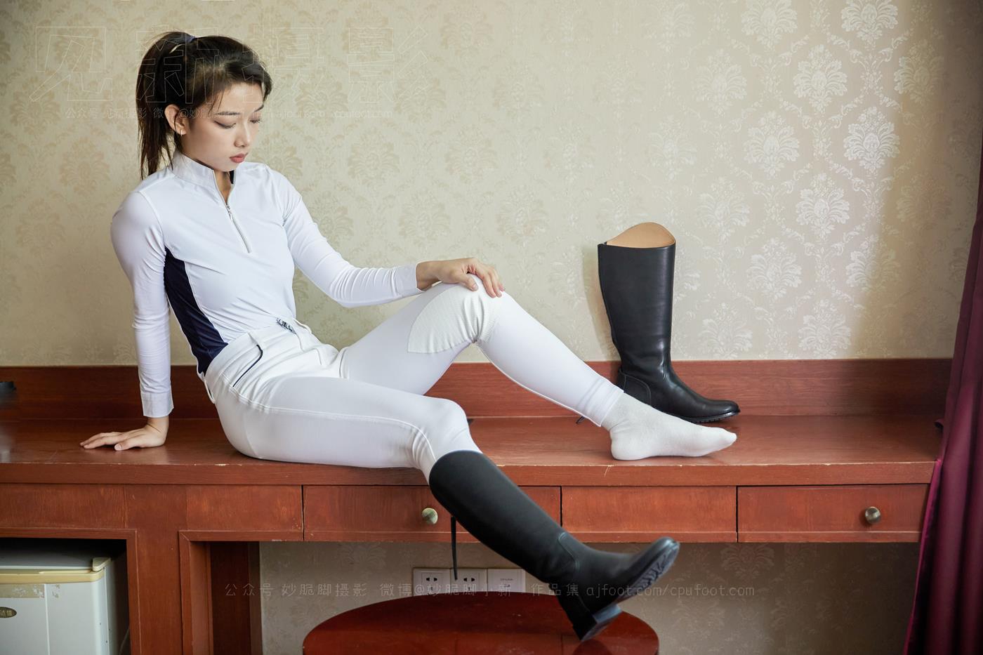 图片[102]-[见新摄影]NO.021 巅峰 英姿飒爽 帅气少女风 ｜ 又酷又美的骑[323P] – 速更版-美库