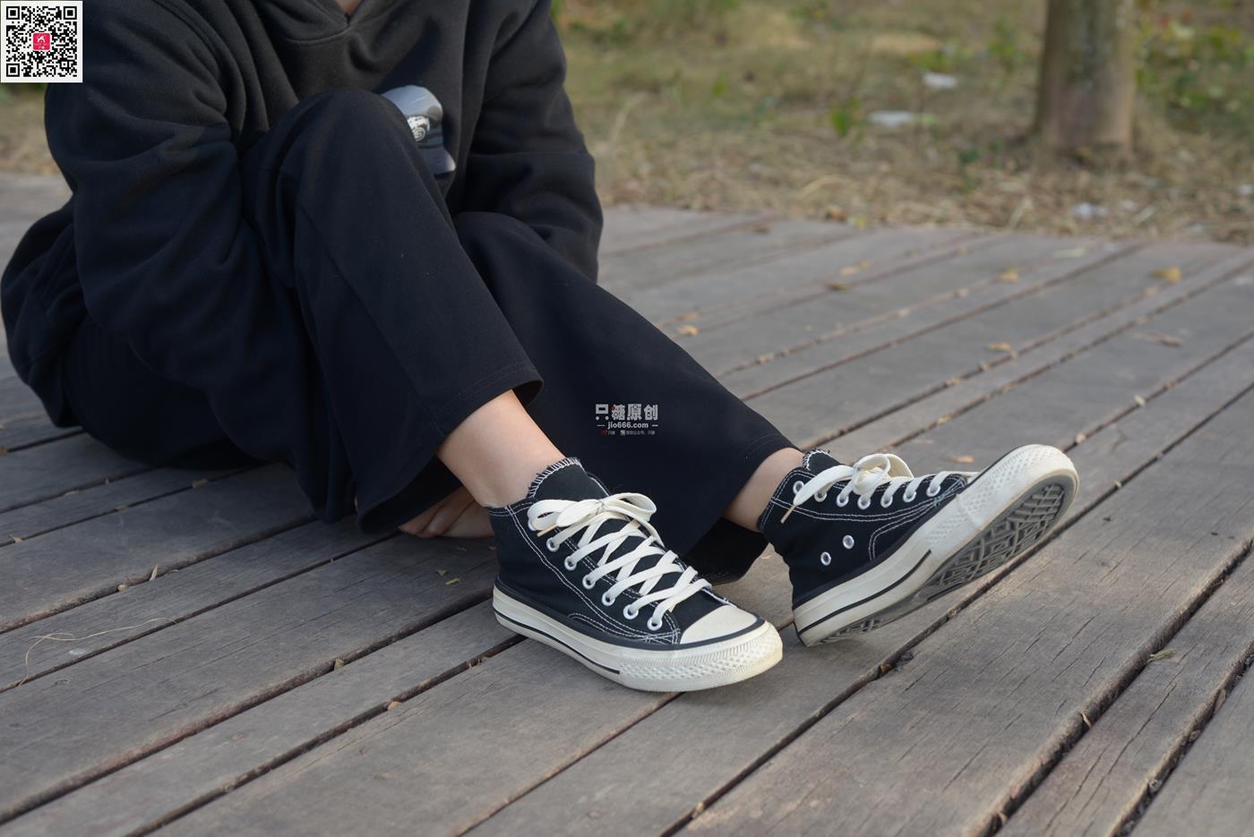 图片[29]-[只糖原创]NO.574 露露 陪落叶看了一次黄昏[150P] – 速更版-美库