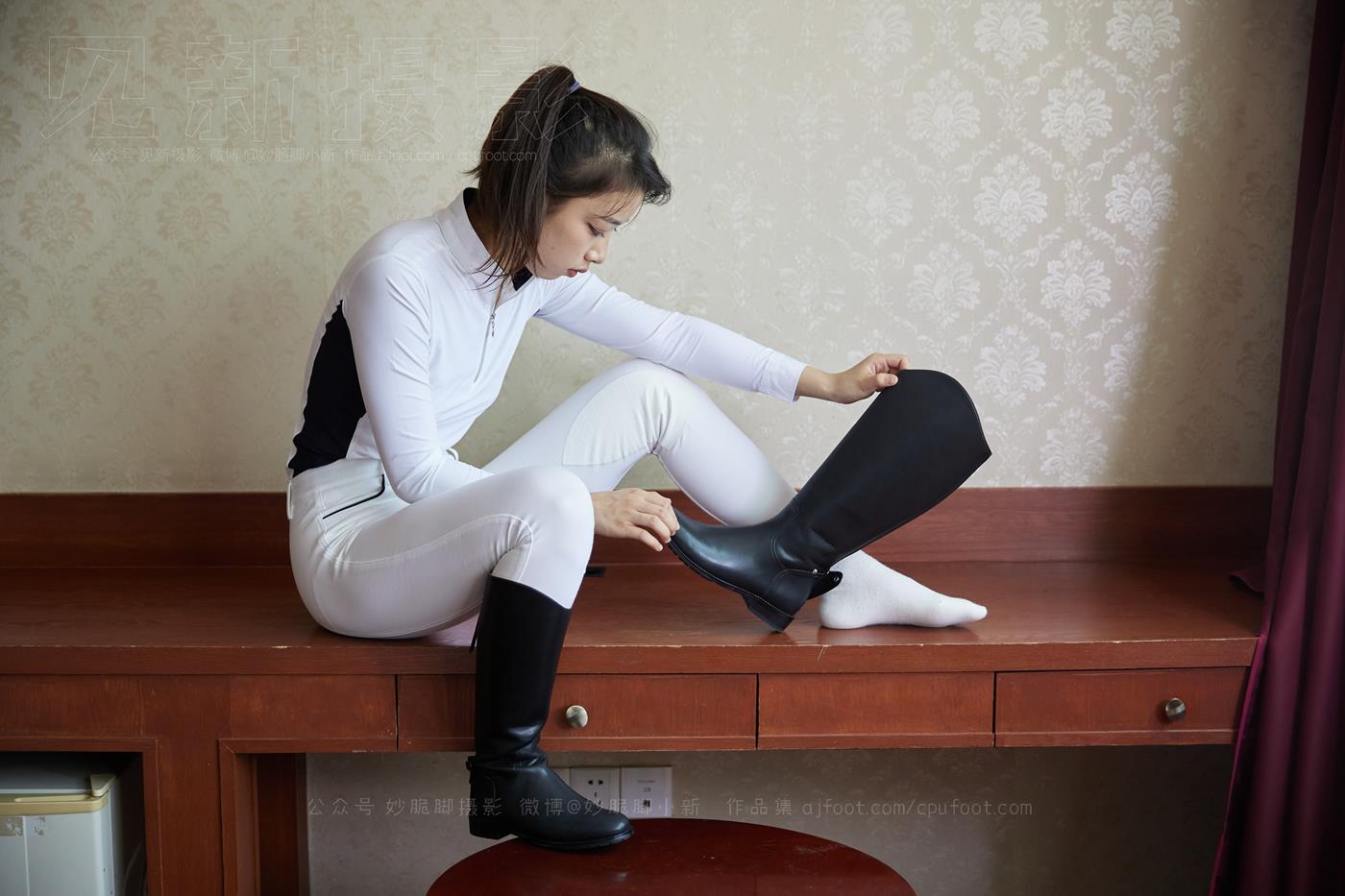 图片[105]-[见新摄影]NO.021 巅峰 英姿飒爽 帅气少女风 ｜ 又酷又美的骑[323P] – 速更版-美库