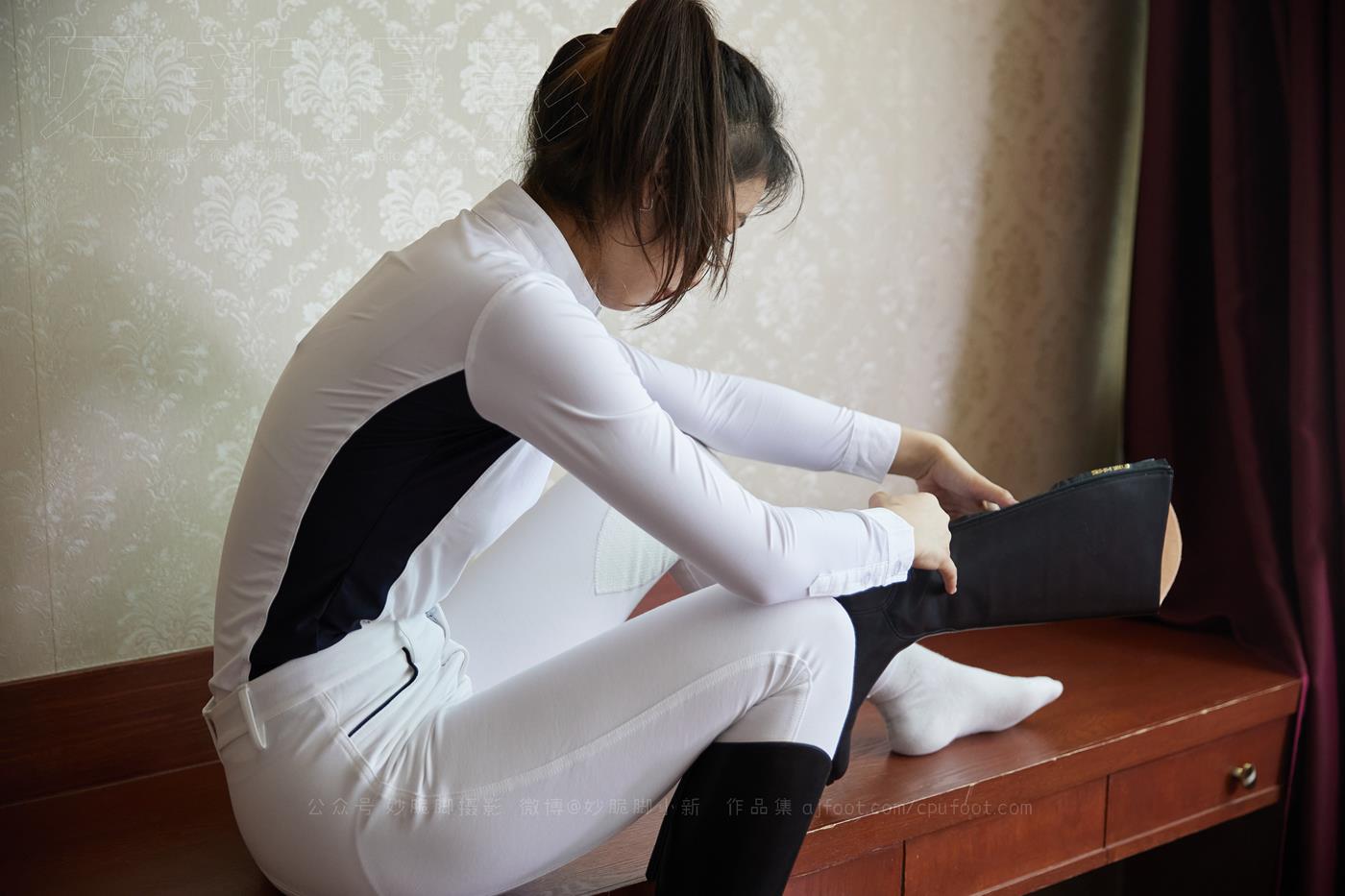 图片[106]-[见新摄影]NO.021 巅峰 英姿飒爽 帅气少女风 ｜ 又酷又美的骑[323P] – 速更版-美库