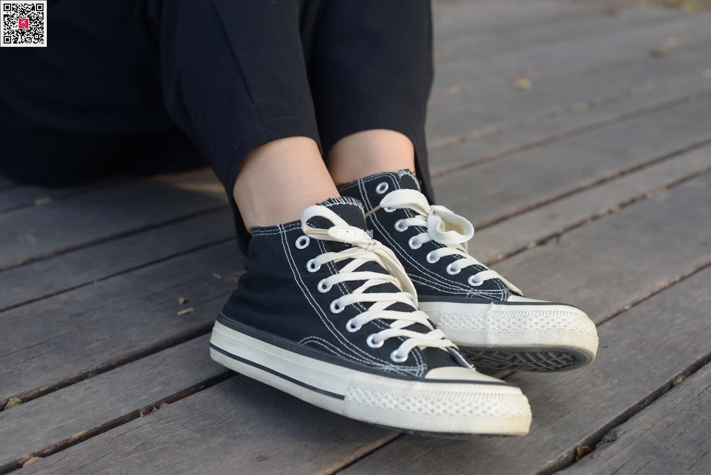 图片[36]-[只糖原创]NO.574 露露 陪落叶看了一次黄昏[150P] – 速更版-美库