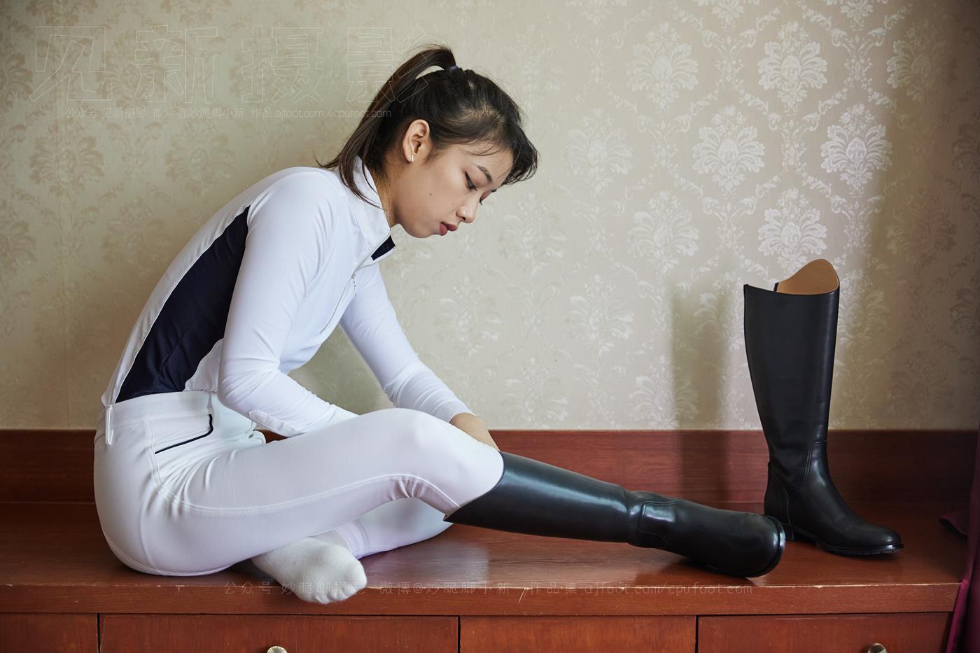 图片[117]-[见新摄影]NO.021 巅峰 英姿飒爽 帅气少女风 ｜ 又酷又美的骑[323P] – 速更版-美库