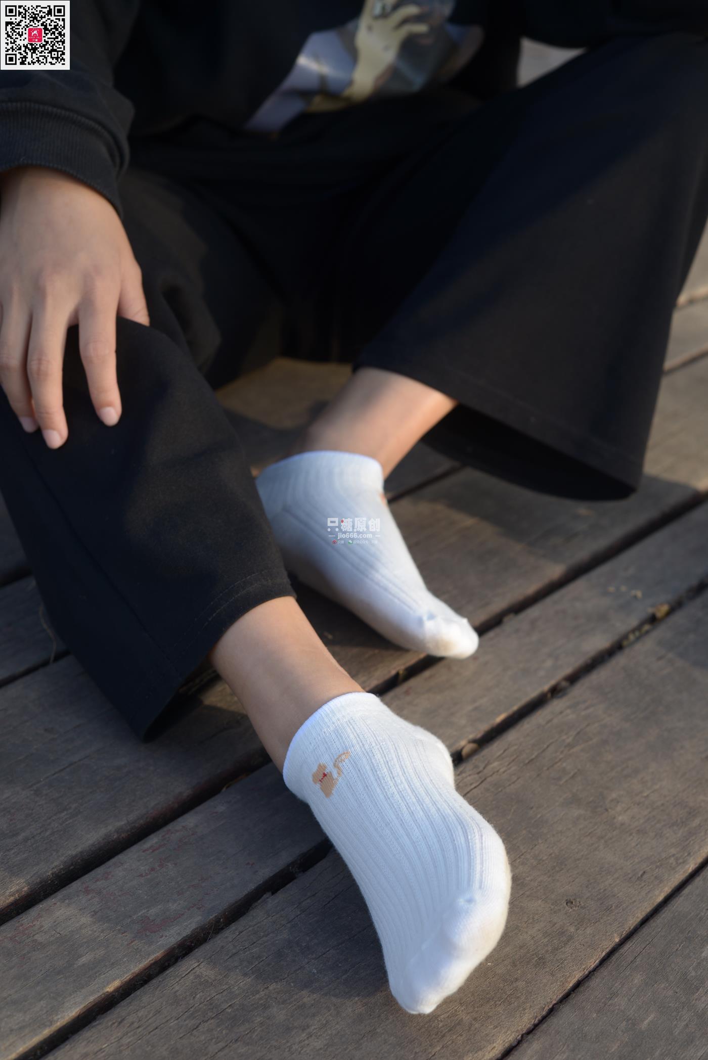 图片[86]-[只糖原创]NO.574 露露 陪落叶看了一次黄昏[150P] – 速更版-美库