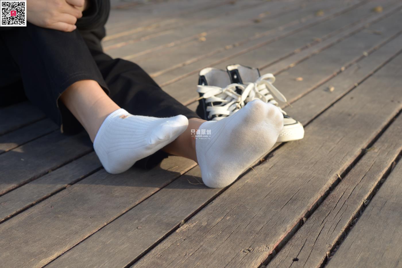 图片[104]-[只糖原创]NO.574 露露 陪落叶看了一次黄昏[150P] – 速更版-美库