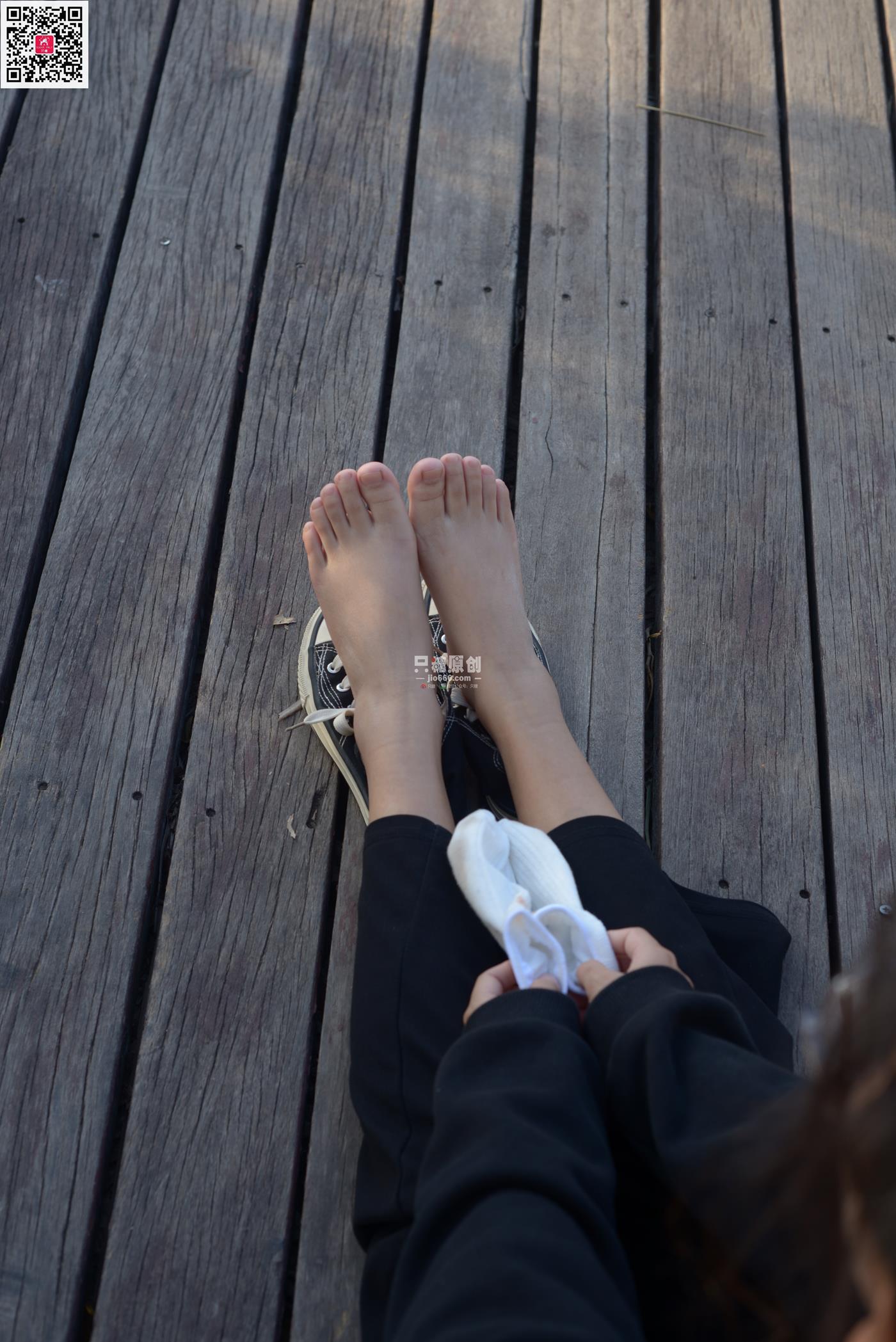 图片[140]-[只糖原创]NO.574 露露 陪落叶看了一次黄昏[150P] – 速更版-美库