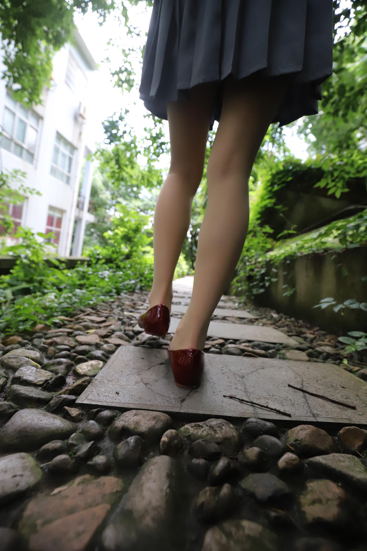 图片[36]-大西瓜爱牙膏-2019 10X活动 模特1（一） 户外JK制服长丝 (2) [83P] – 速更版-美库