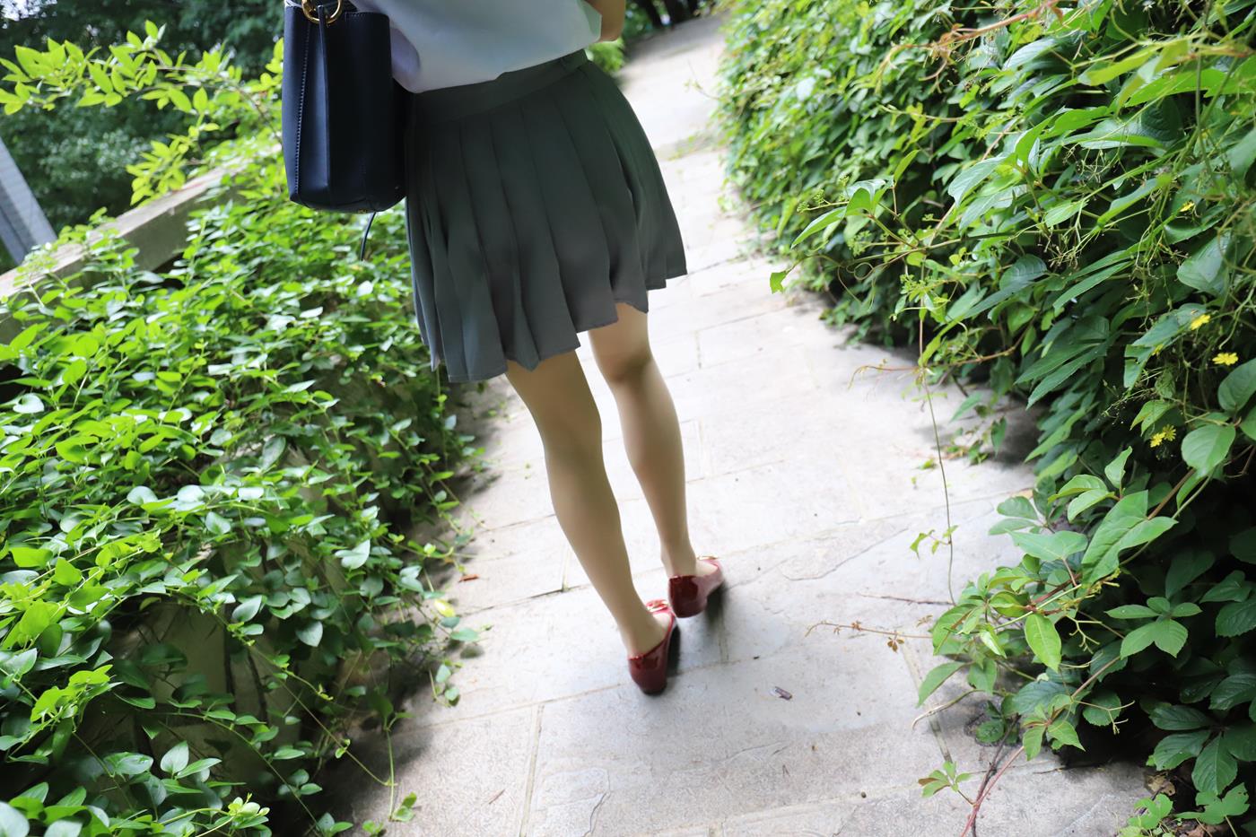 图片[40]-大西瓜爱牙膏-2019 10X活动 模特1（一） 户外JK制服长丝 (2) [83P] – 速更版-美库