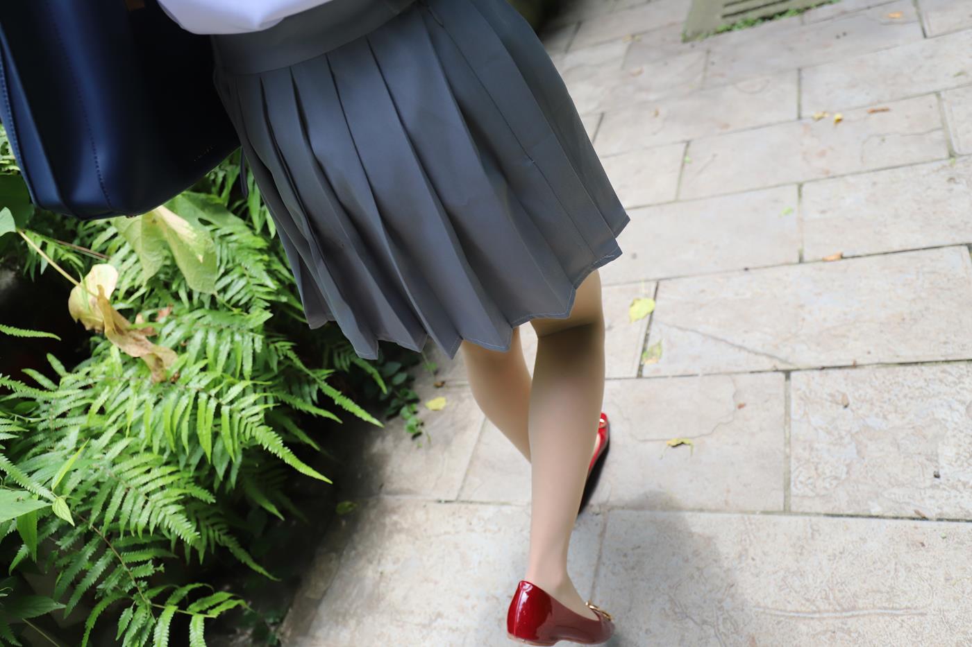 图片[42]-大西瓜爱牙膏-2019 10X活动 模特1（一） 户外JK制服长丝 (2) [83P] – 速更版-美库