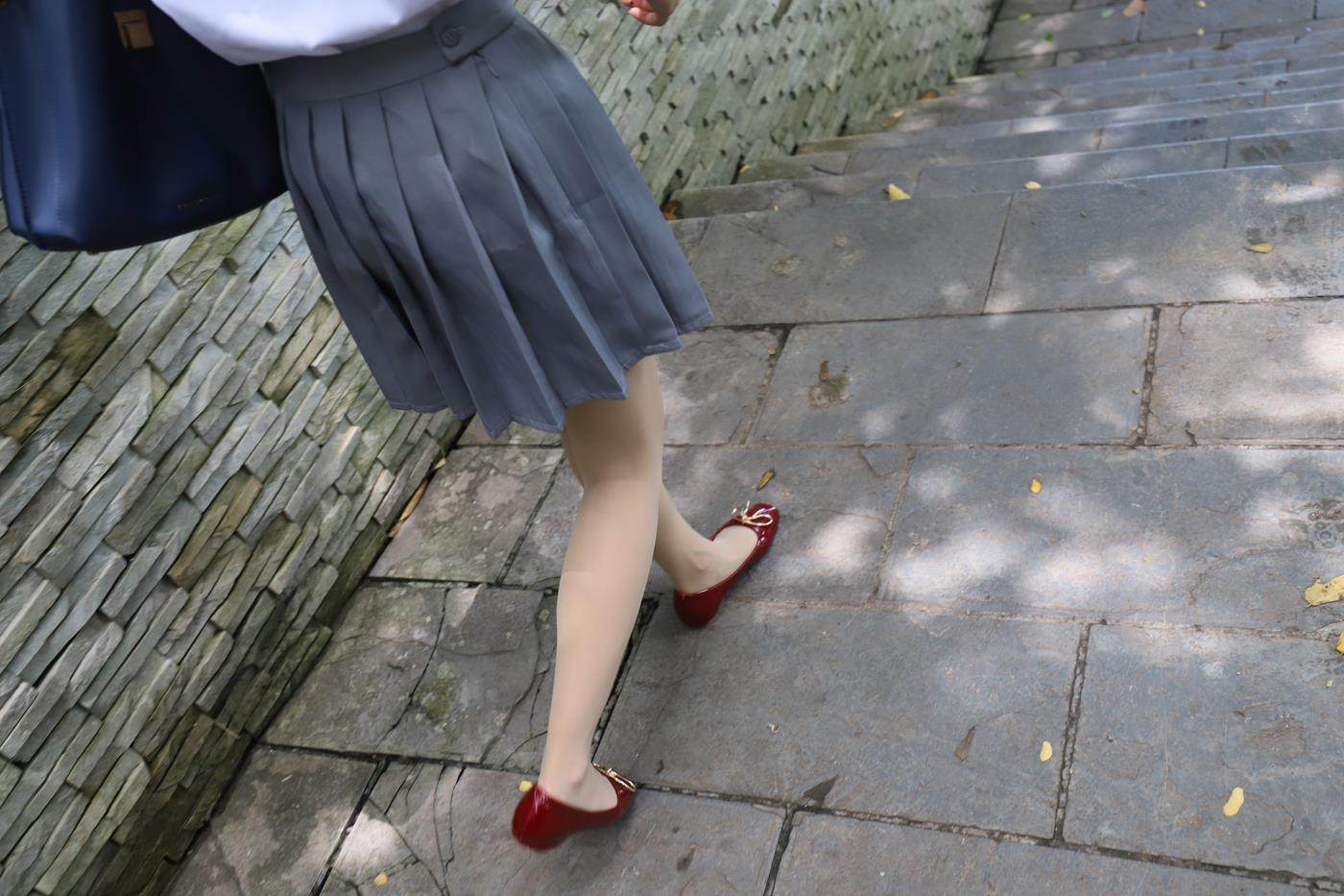 图片[46]-大西瓜爱牙膏-2019 10X活动 模特1（一） 户外JK制服长丝 (2) [83P] – 速更版-美库