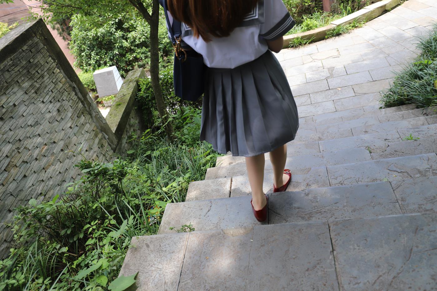 图片[50]-大西瓜爱牙膏-2019 10X活动 模特1（一） 户外JK制服长丝 (2) [83P] – 速更版-美库