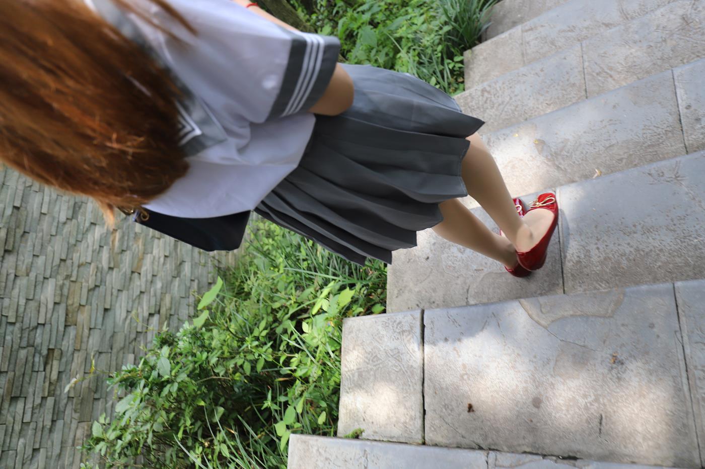 图片[52]-大西瓜爱牙膏-2019 10X活动 模特1（一） 户外JK制服长丝 (2) [83P] – 速更版-美库