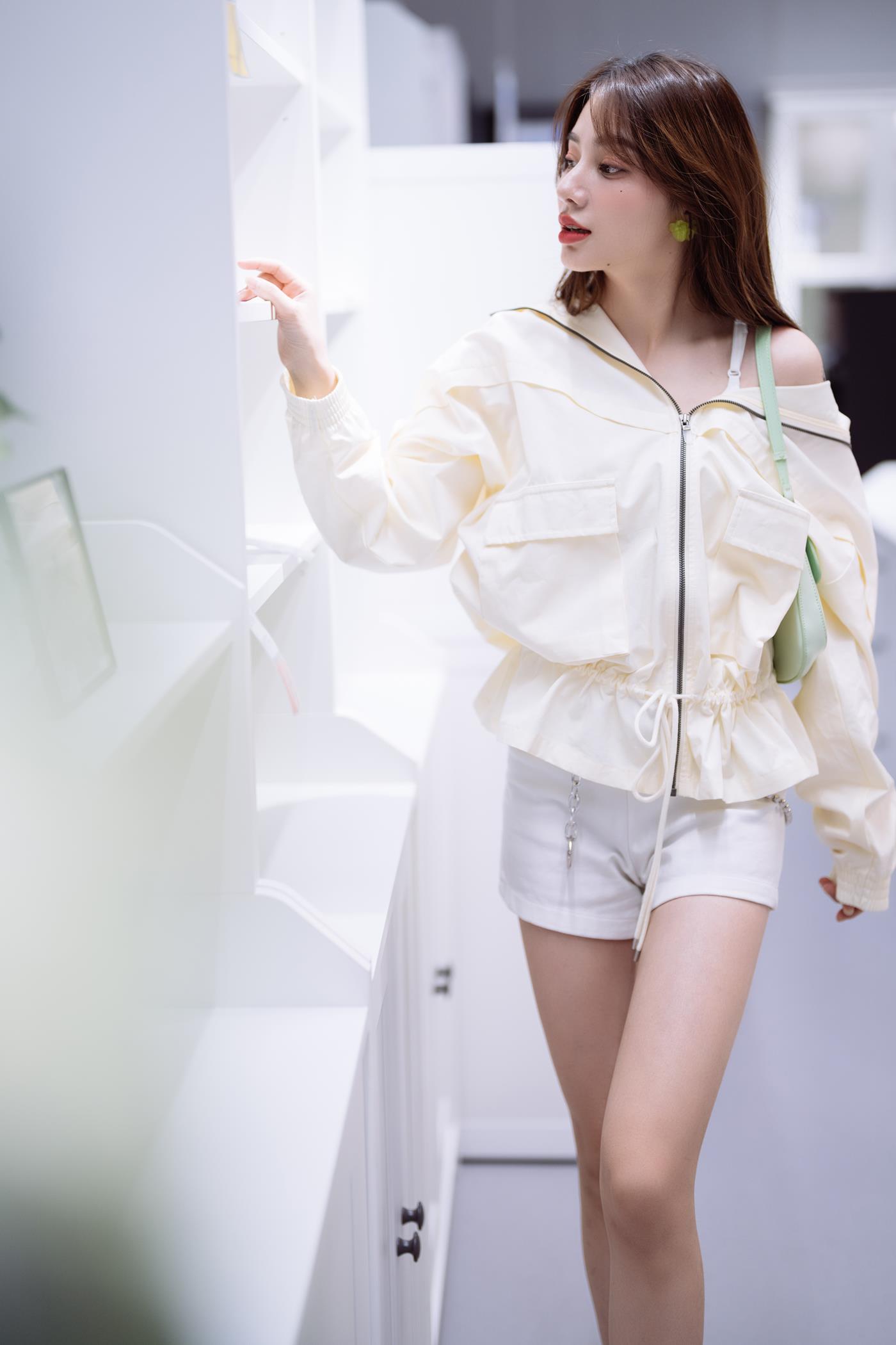 图片[14]-[YITUYU艺图语] 2021.11.10 添置新家 姝雯同学 [49P] – 速更版-美库