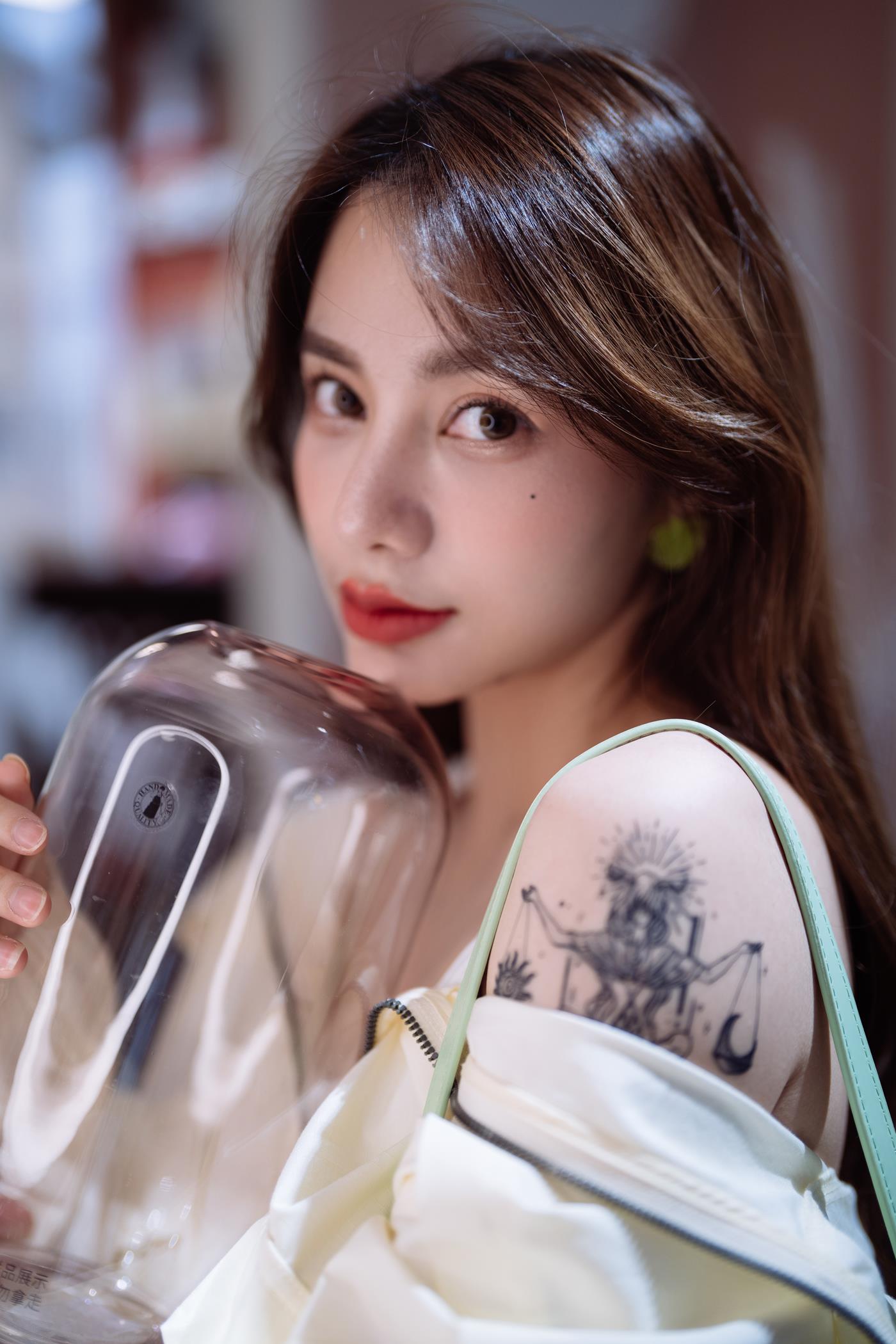 图片[24]-[YITUYU艺图语] 2021.11.10 添置新家 姝雯同学 [49P] – 速更版-美库