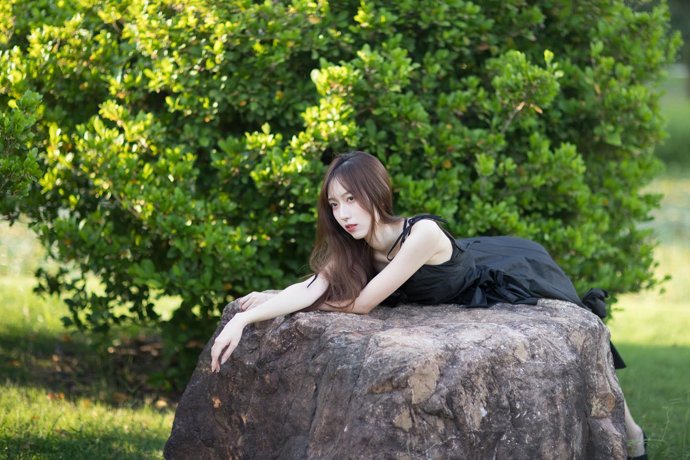 图片[10]-[YITUYU艺图语] 2021.11.10 微风起，心已动 KK [25P] – 速更版-美库