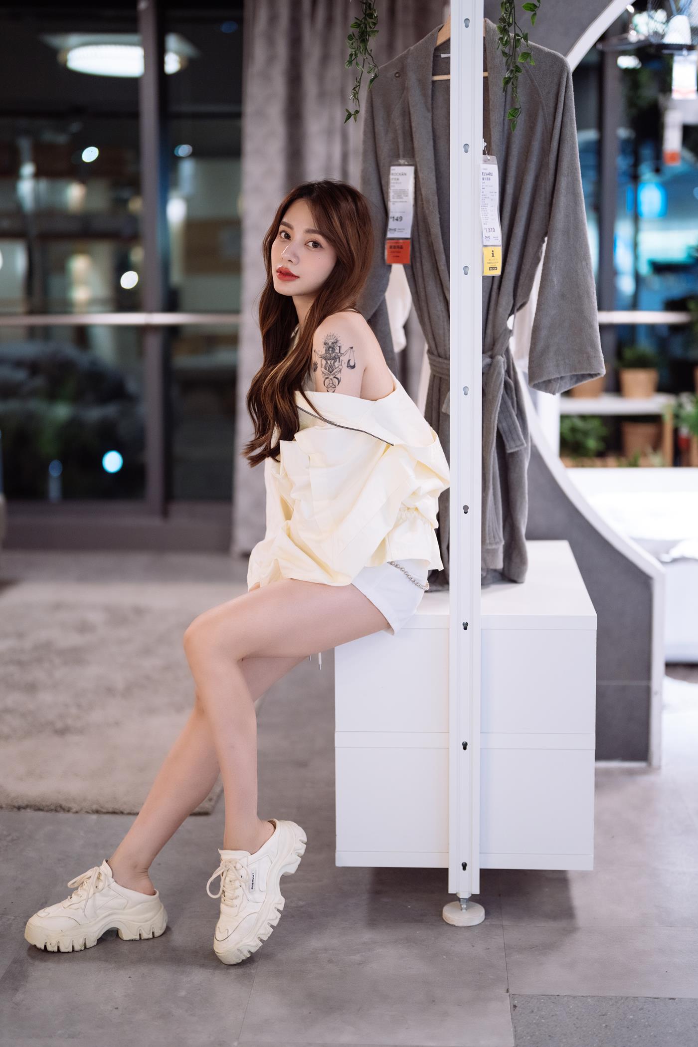 图片[37]-[YITUYU艺图语] 2021.11.10 添置新家 姝雯同学 [49P] – 速更版-美库