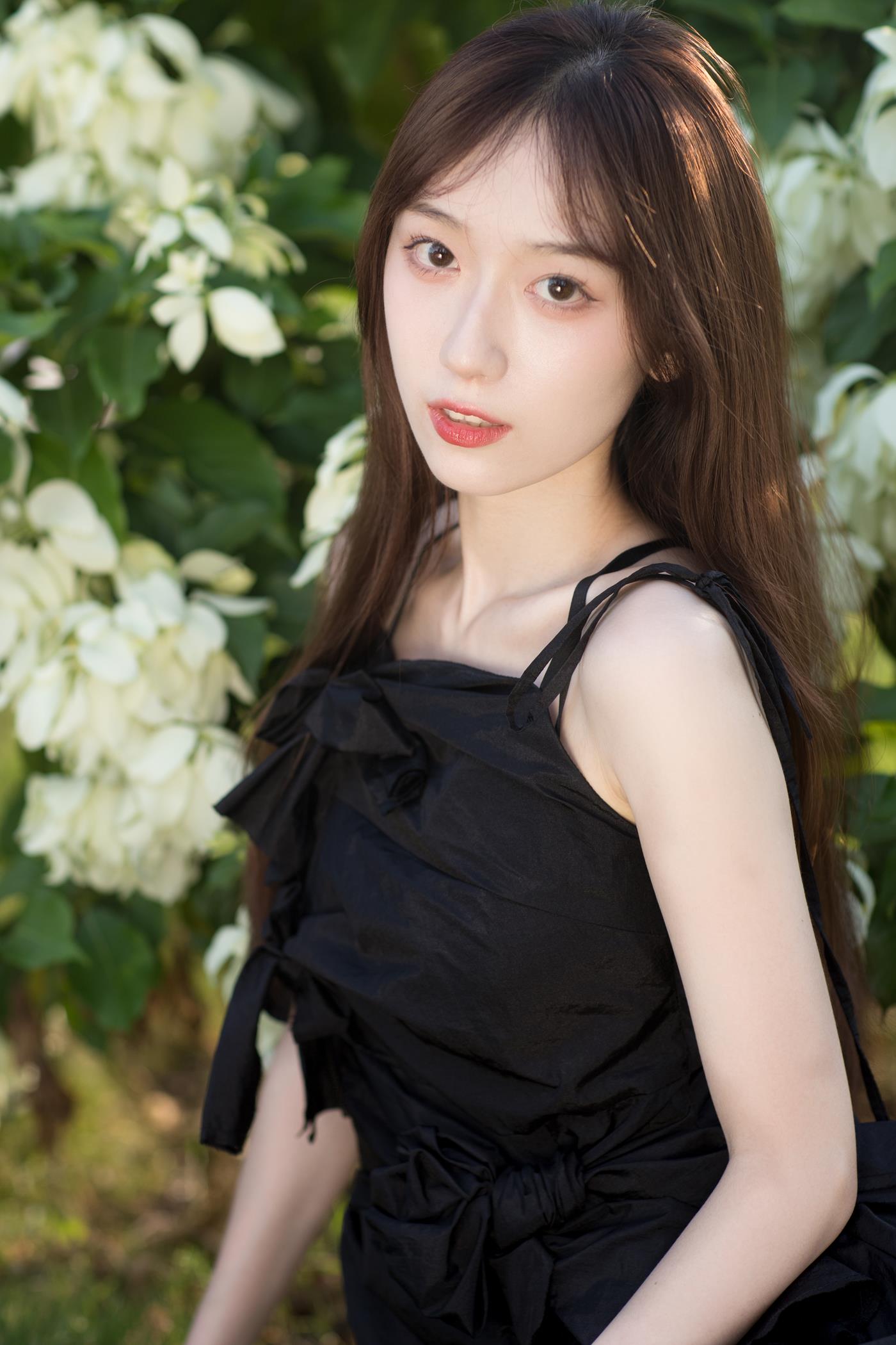 图片[26]-[YITUYU艺图语] 2021.11.10 微风起，心已动 KK [25P] – 速更版-美库