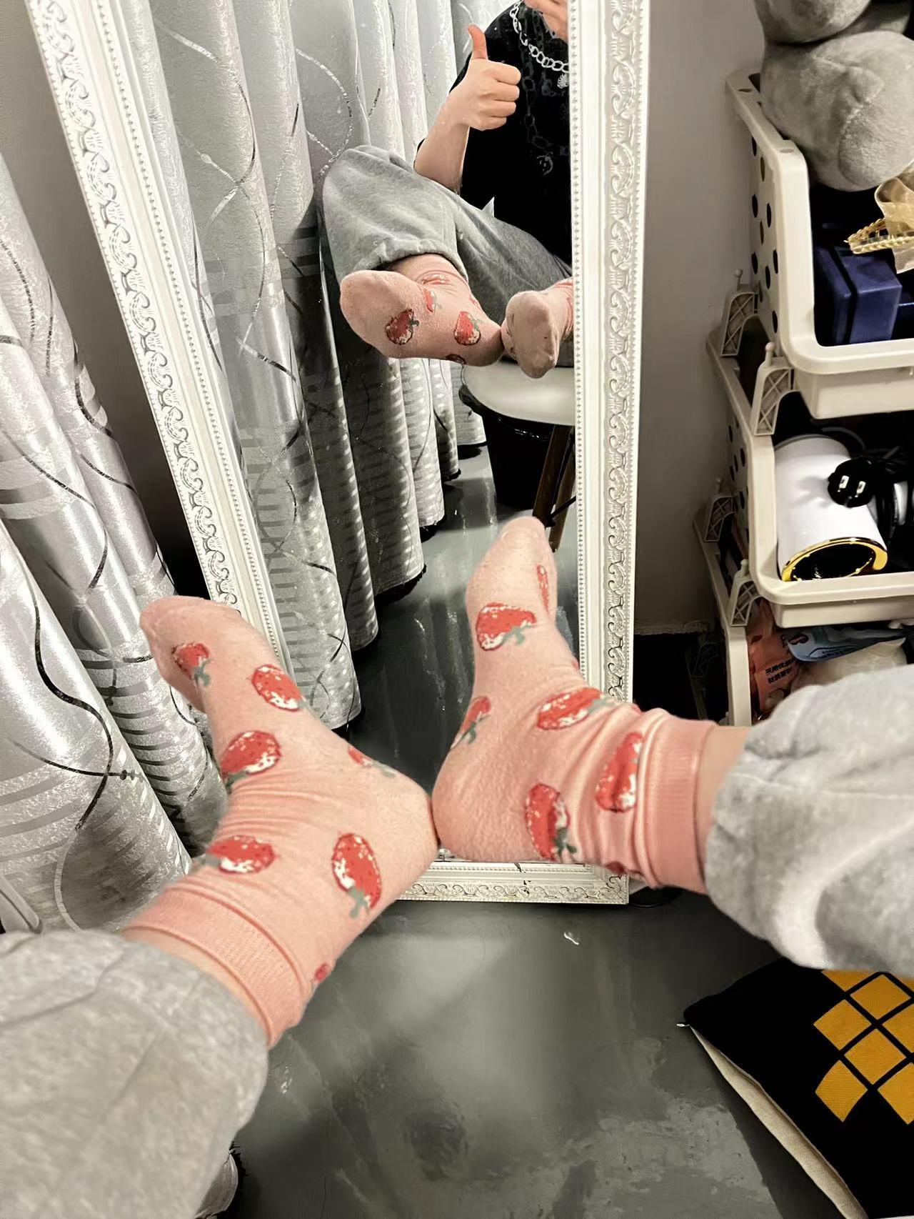 图片[39]-[誉铭传媒]袜足摄影 2022年《6月整合福利》[120P] – 速更版-美库