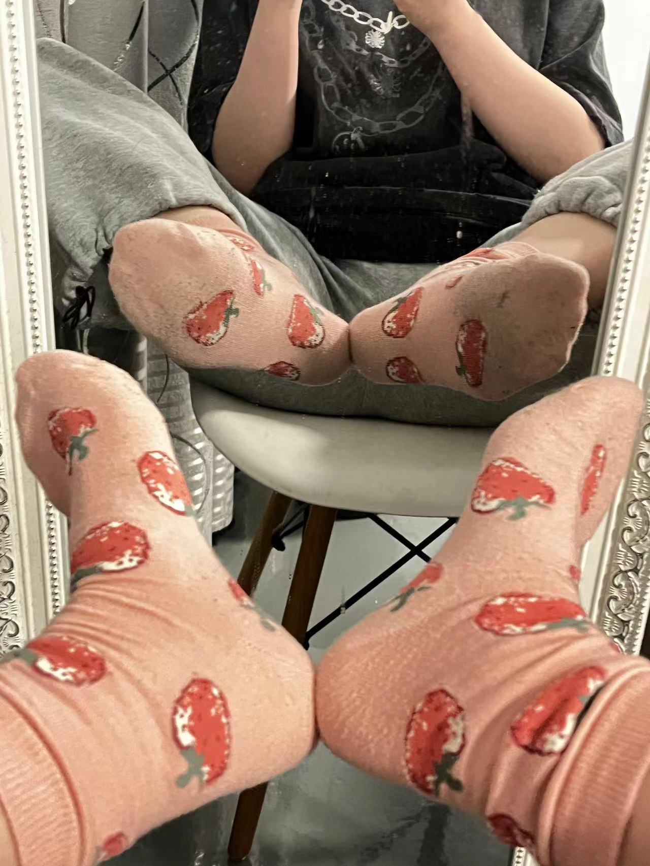 图片[43]-[誉铭传媒]袜足摄影 2022年《6月整合福利》[120P] – 速更版-美库