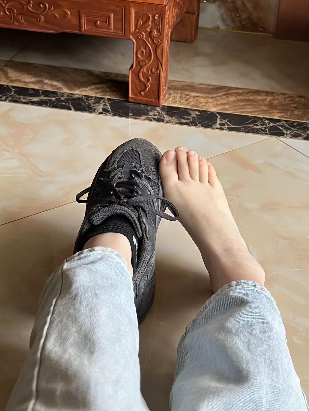 图片[58]-[誉铭传媒]袜足摄影 2022年《6月整合福利》[120P] – 速更版-美库