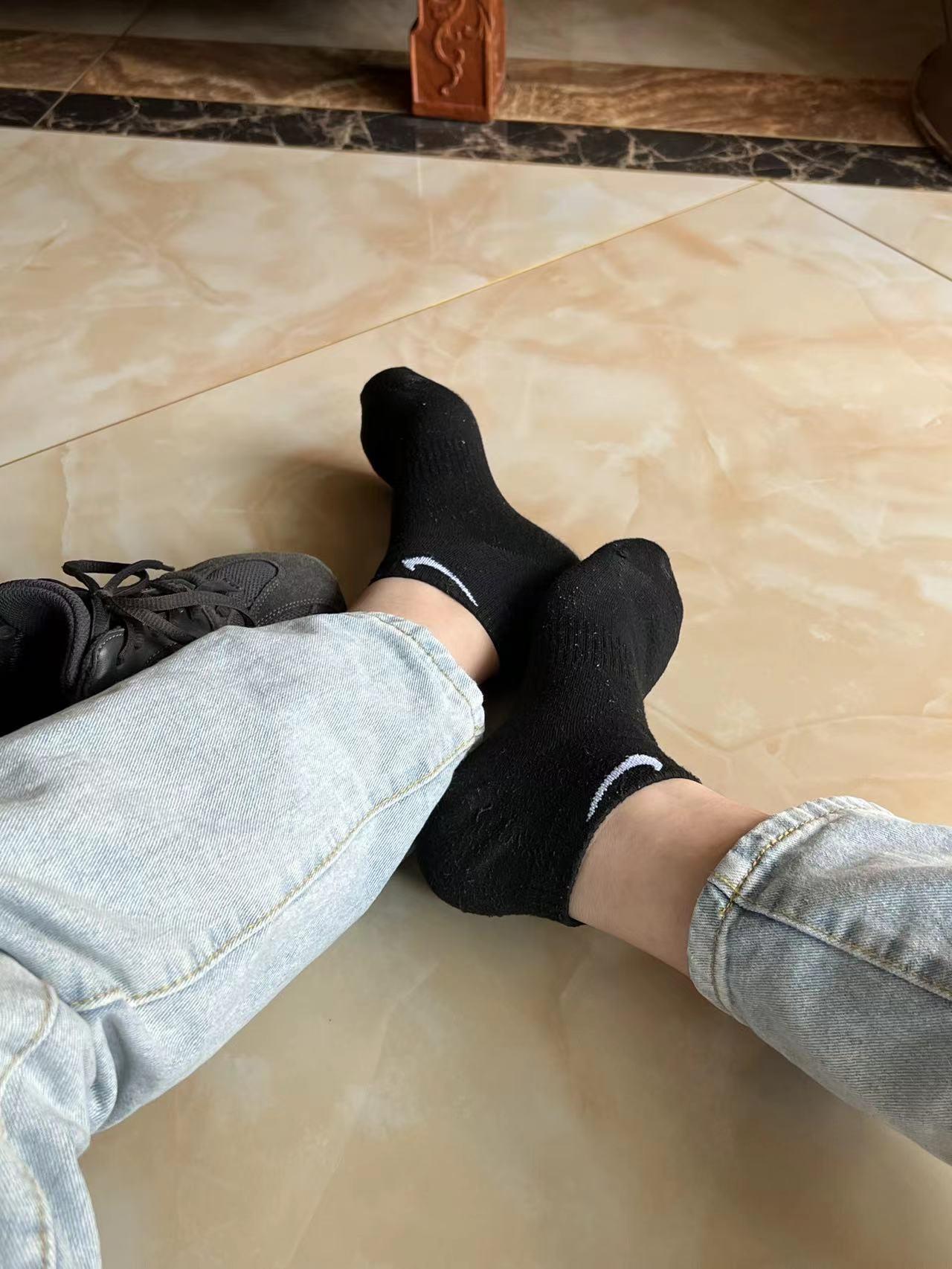 图片[60]-[誉铭传媒]袜足摄影 2022年《6月整合福利》[120P] – 速更版-美库